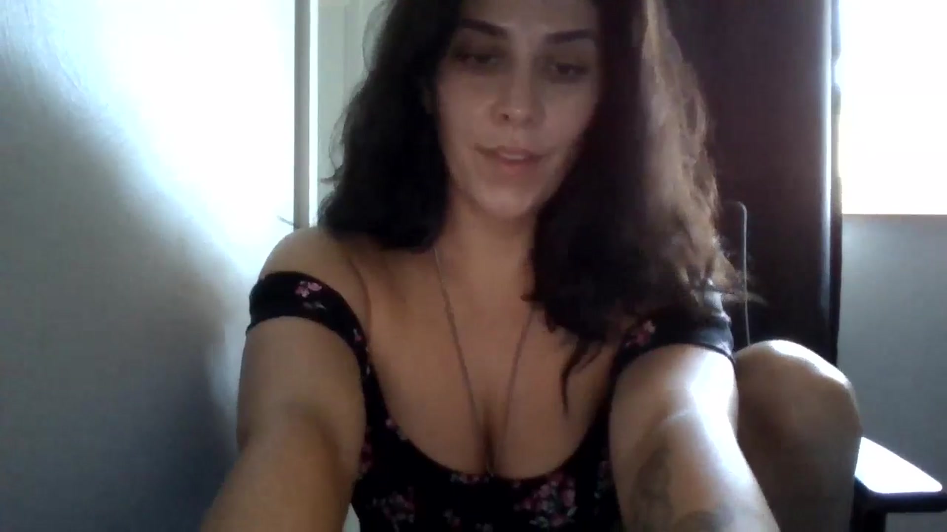 Gallery image thumbnail from Kennedy_River's myfreecams stream on, 08/07/2024, 18:01 image 2 of 20