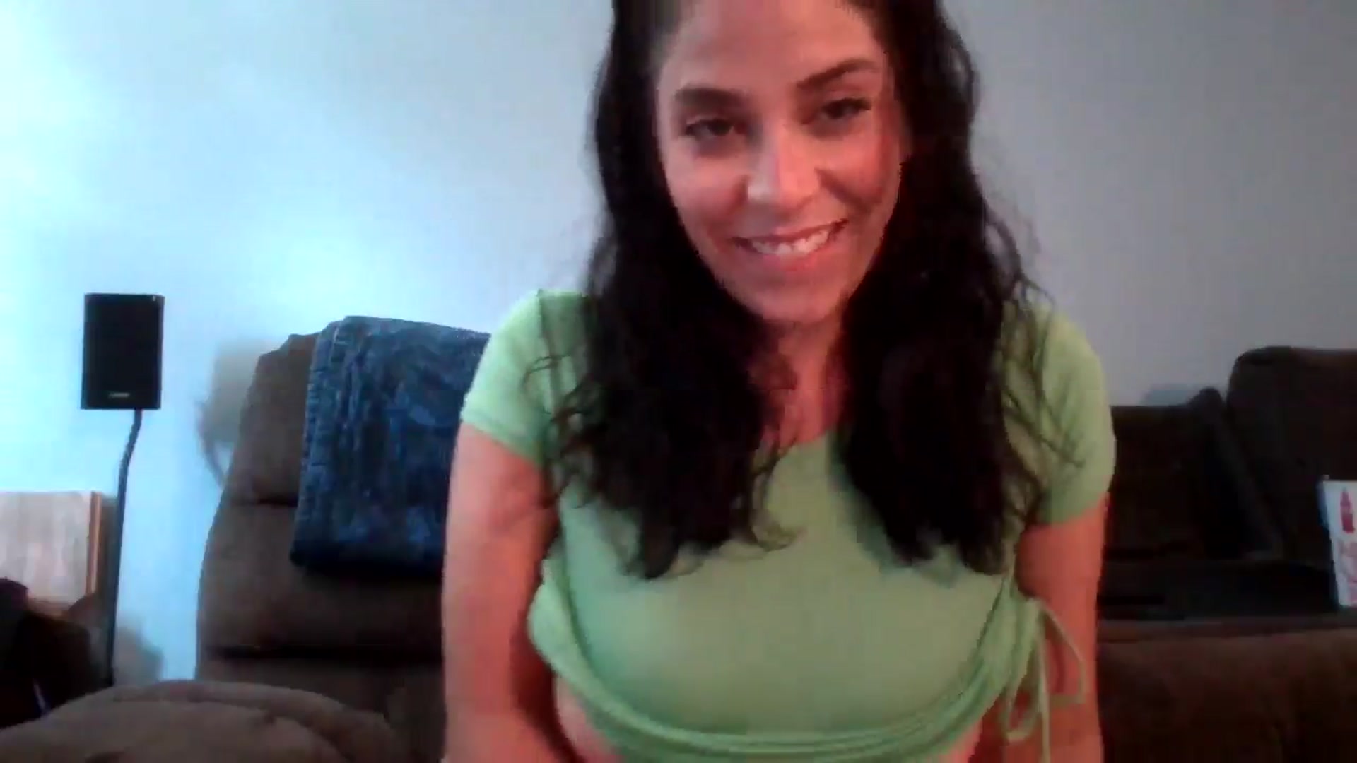 Gallery image thumbnail from Kennedy_River's myfreecams stream on, 08/13/2024, 19:21 image 2 of 20