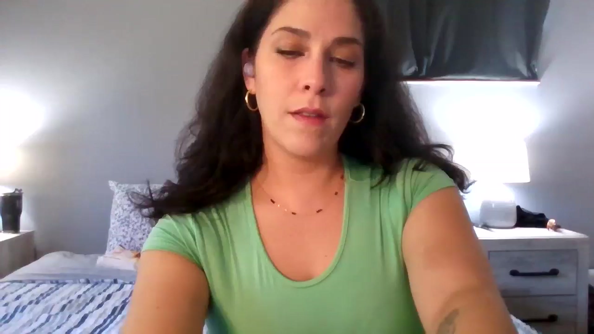 Gallery image thumbnail from Kennedy_River's myfreecams stream on, 08/20/2024, 21:51 image 3 of 20