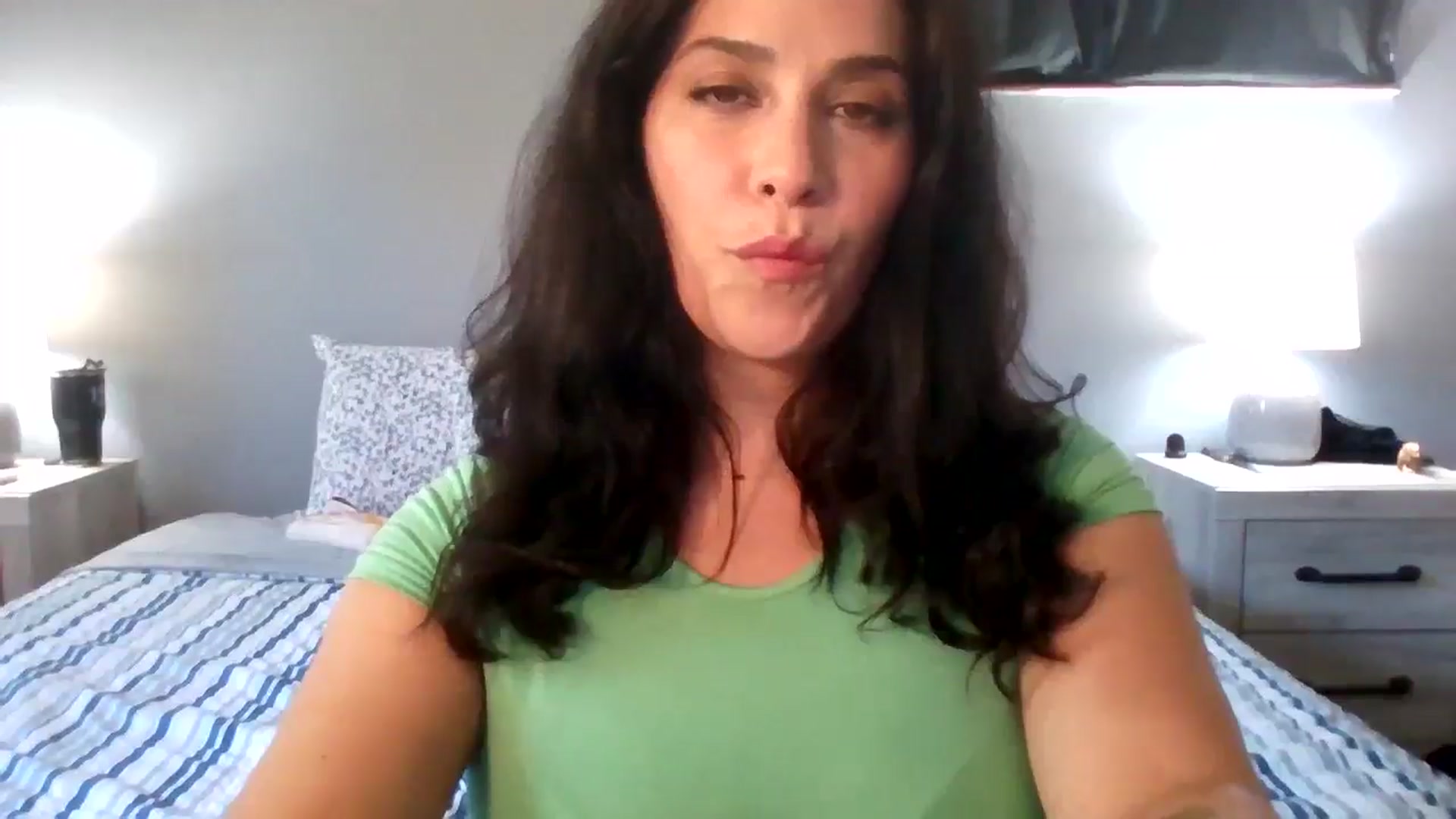 Gallery image thumbnail from Kennedy_River's myfreecams stream on, 08/20/2024, 21:51 image 15 of 20