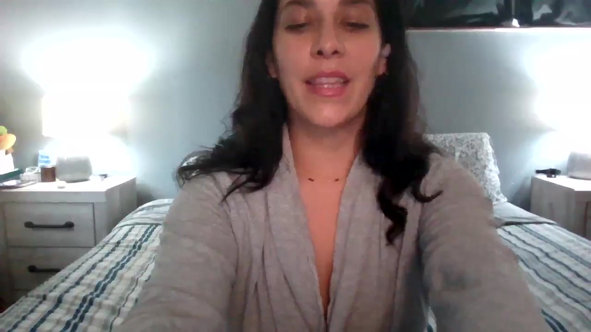 Gallery image thumbnail from Kennedy_River's myfreecams stream on, 08/26/2024, 17:32 image 14 of 20