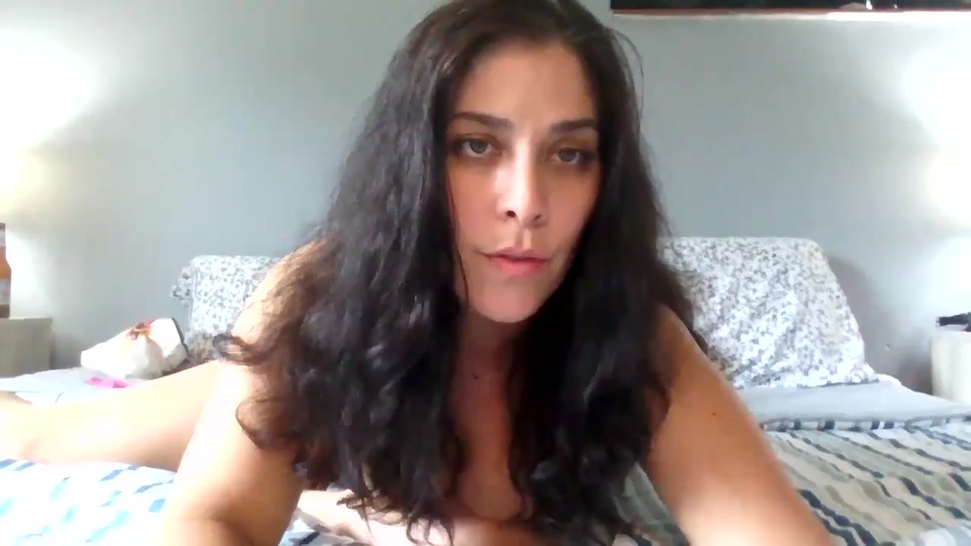 Gallery image thumbnail from Kennedy_River's myfreecams stream on, 08/26/2024, 20:29 image 9 of 20
