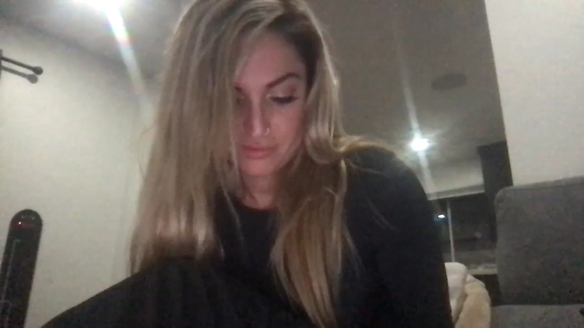 Gallery image thumbnail from Kennyxo's myfreecams stream on, 07/17/2025, 06:29 image 14 of 20