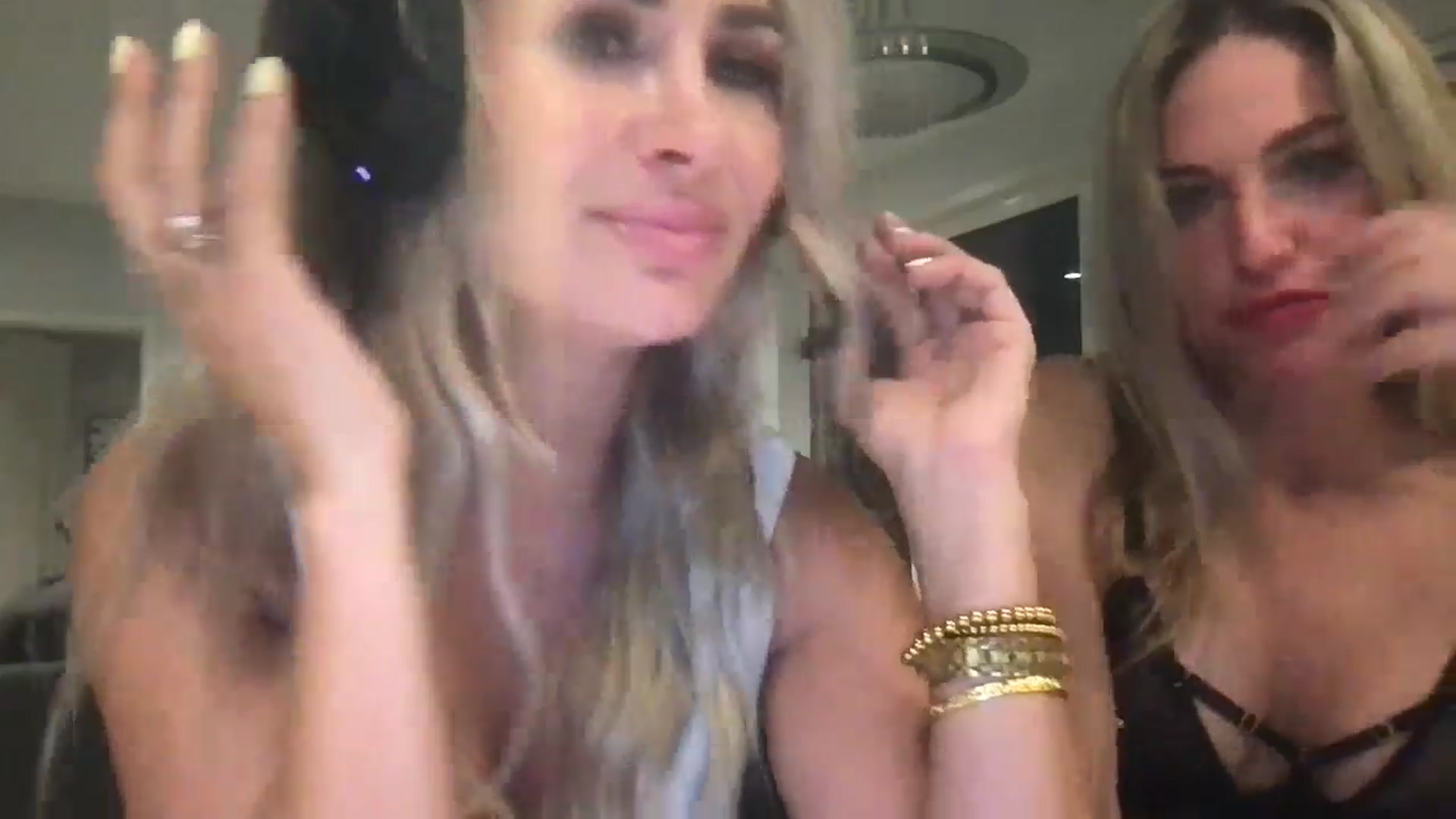 Gallery image thumbnail from Kennyxo's myfreecams stream on, 07/22/2025, 05:59 image 5 of 20