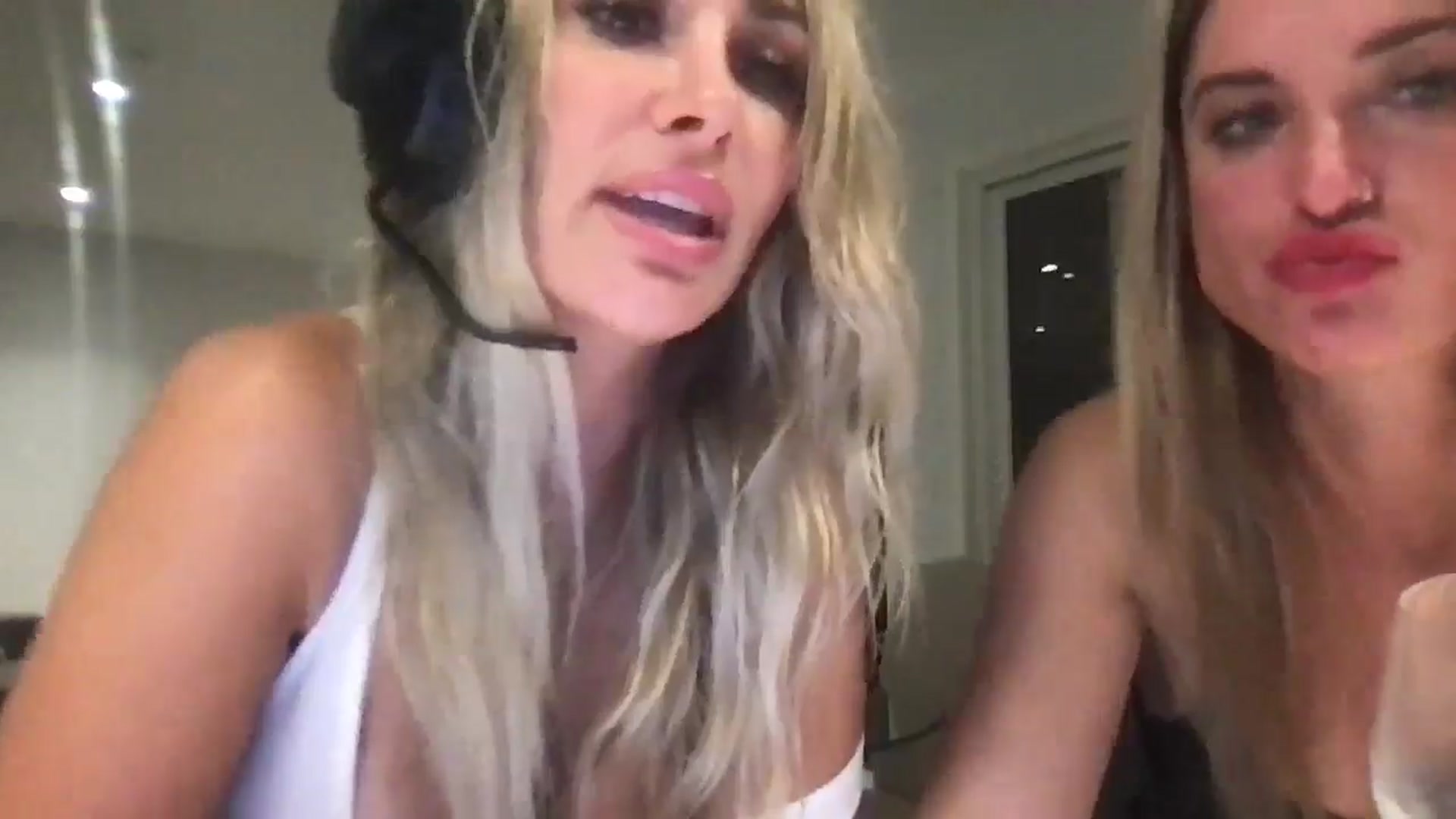 Gallery image thumbnail from Kennyxo's myfreecams stream on, 07/22/2025, 05:59 image 16 of 20