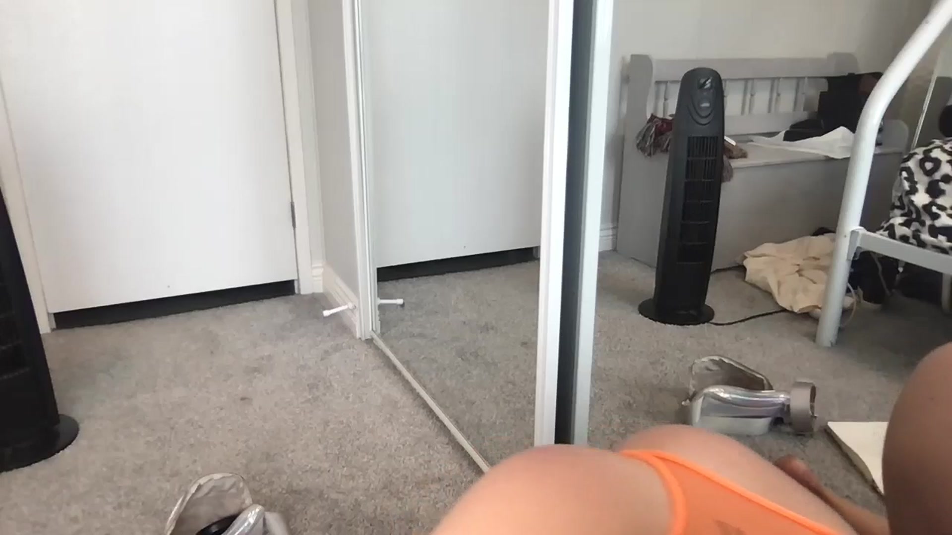 Gallery image thumbnail from Kennyxo's myfreecams stream on, 07/27/2025, 22:05 image 6 of 20