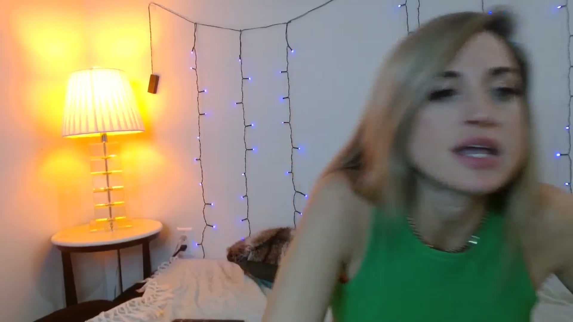 Gallery image thumbnail from Kennyxo's myfreecams stream on, 10/21/2025, 01:03 image 16 of 20