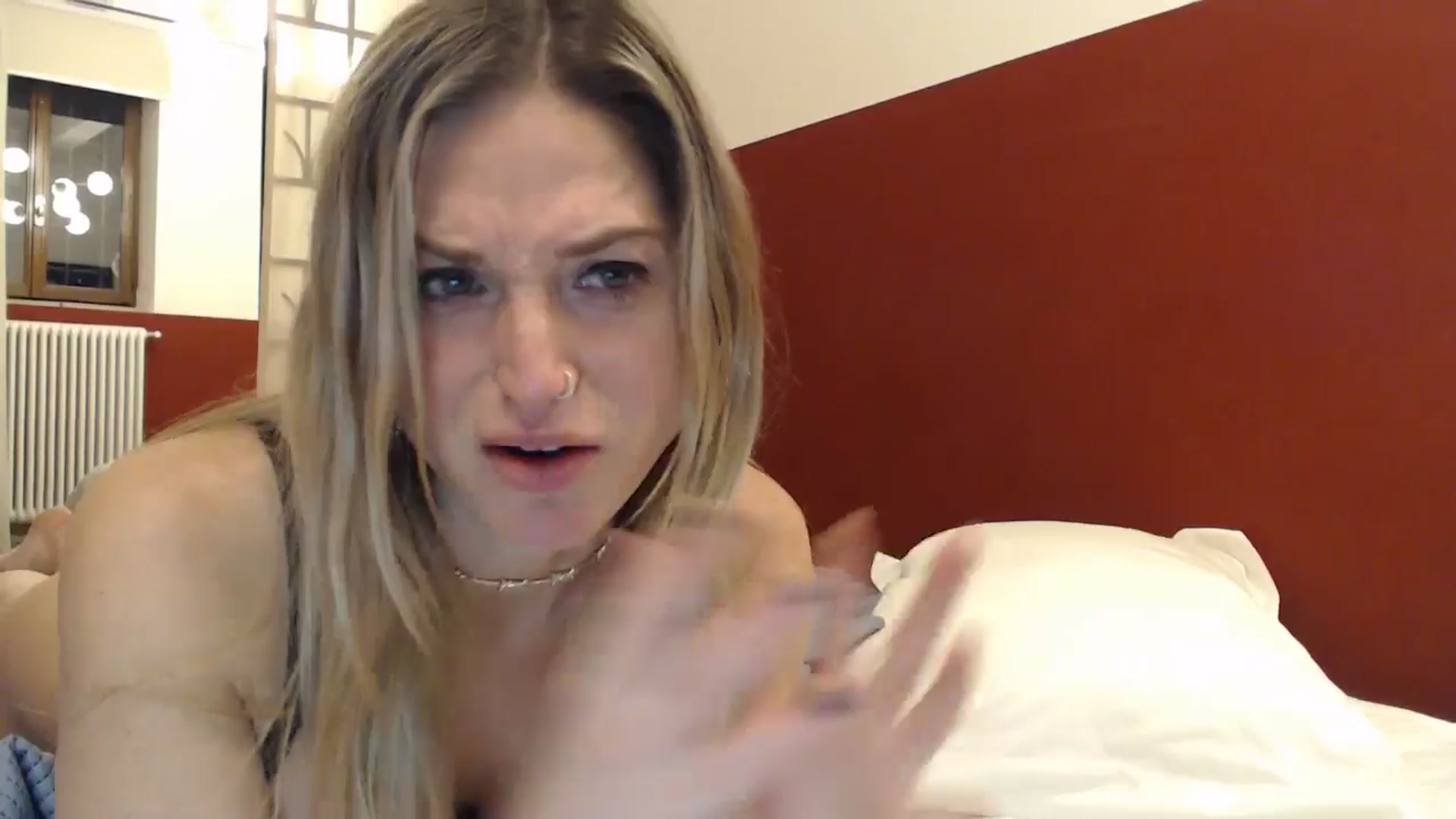 Gallery image thumbnail from Kennyxo's myfreecams stream on, 12/19/2025, 24:00 image 13 of 20