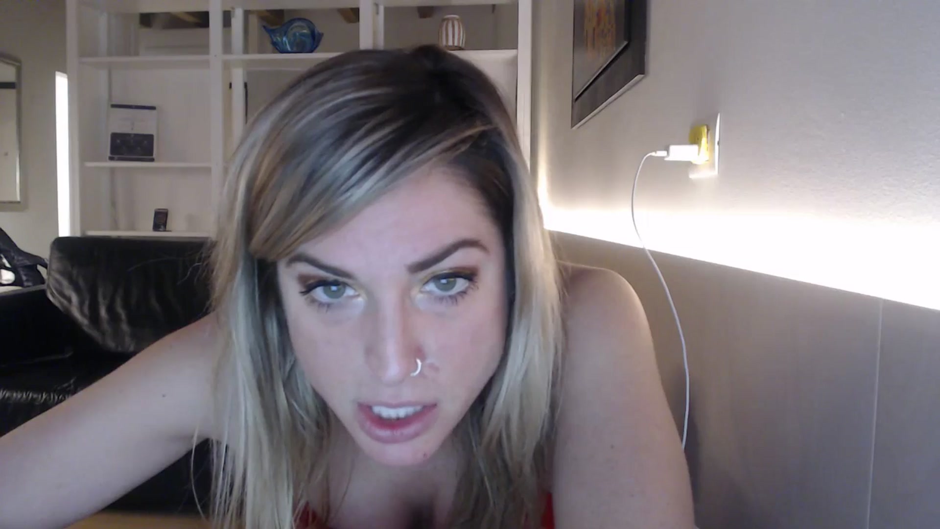 Gallery image thumbnail from Kennyxo's myfreecams stream on, 12/20/2025, 09:25 image 7 of 20
