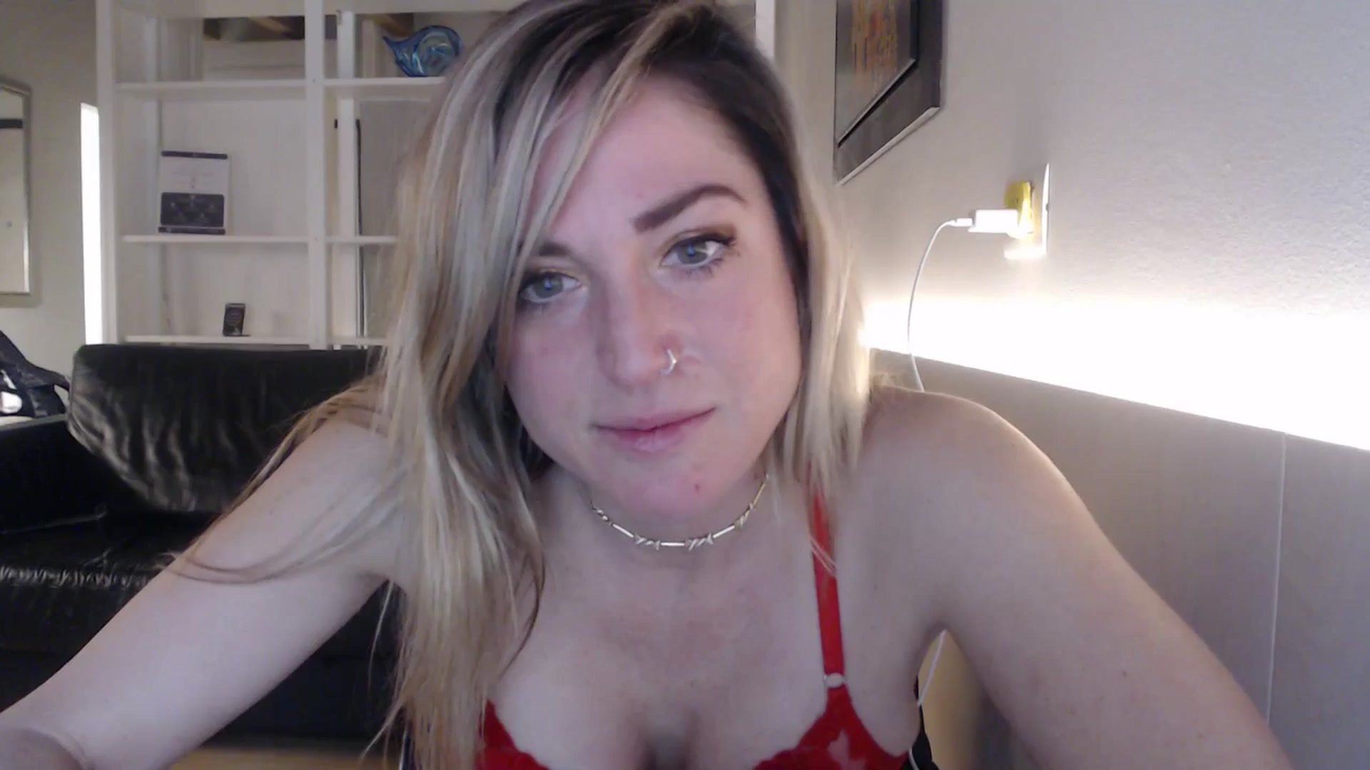 Gallery image thumbnail from Kennyxo's myfreecams stream on, 12/20/2025, 09:25 image 12 of 20