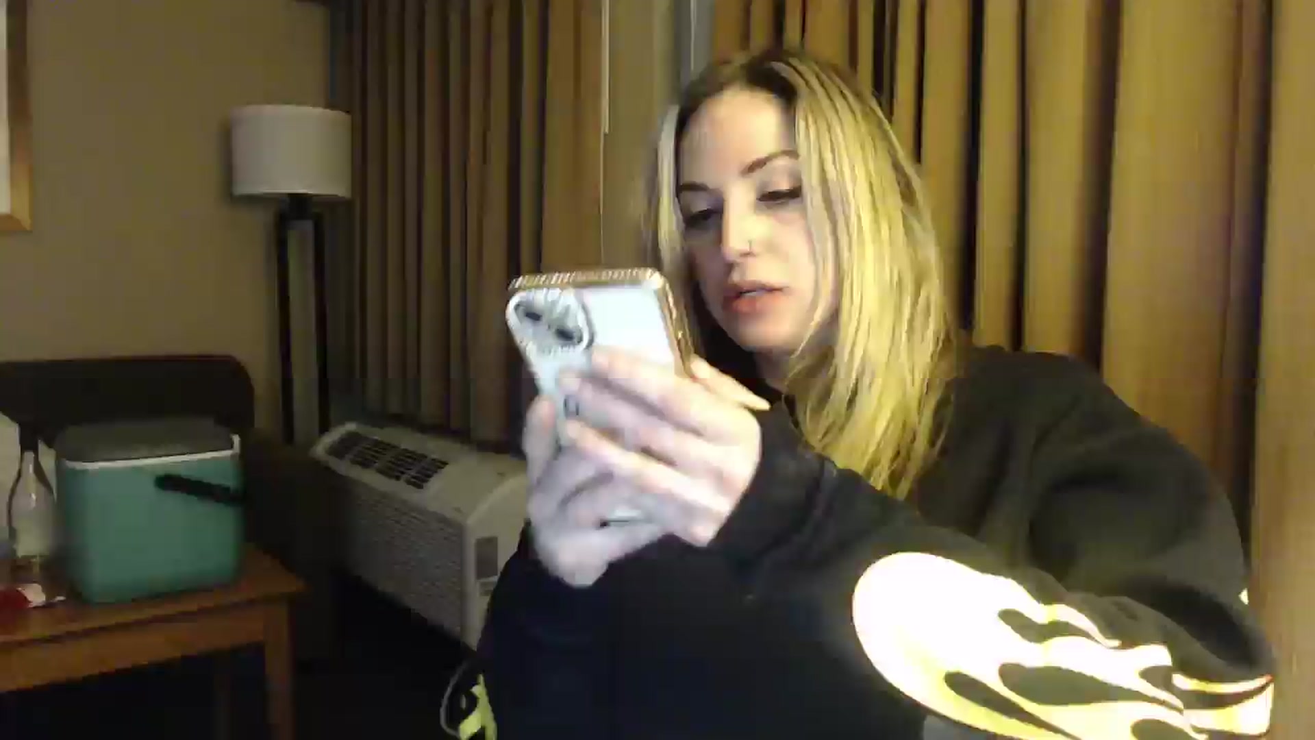 Gallery image thumbnail from Kennyxo's myfreecams stream on, 01/02/2026, 09:24 image 11 of 20