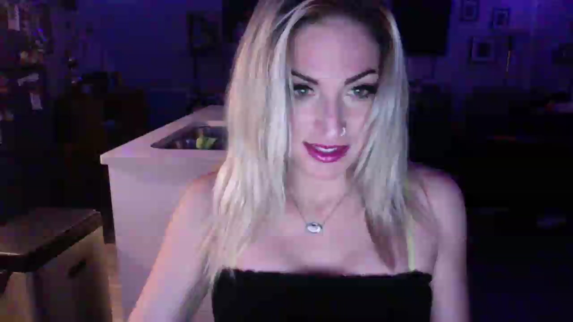 Gallery image thumbnail from Kennyxo's myfreecams stream on, 07/12/2026, 11:05 image 1 of 20