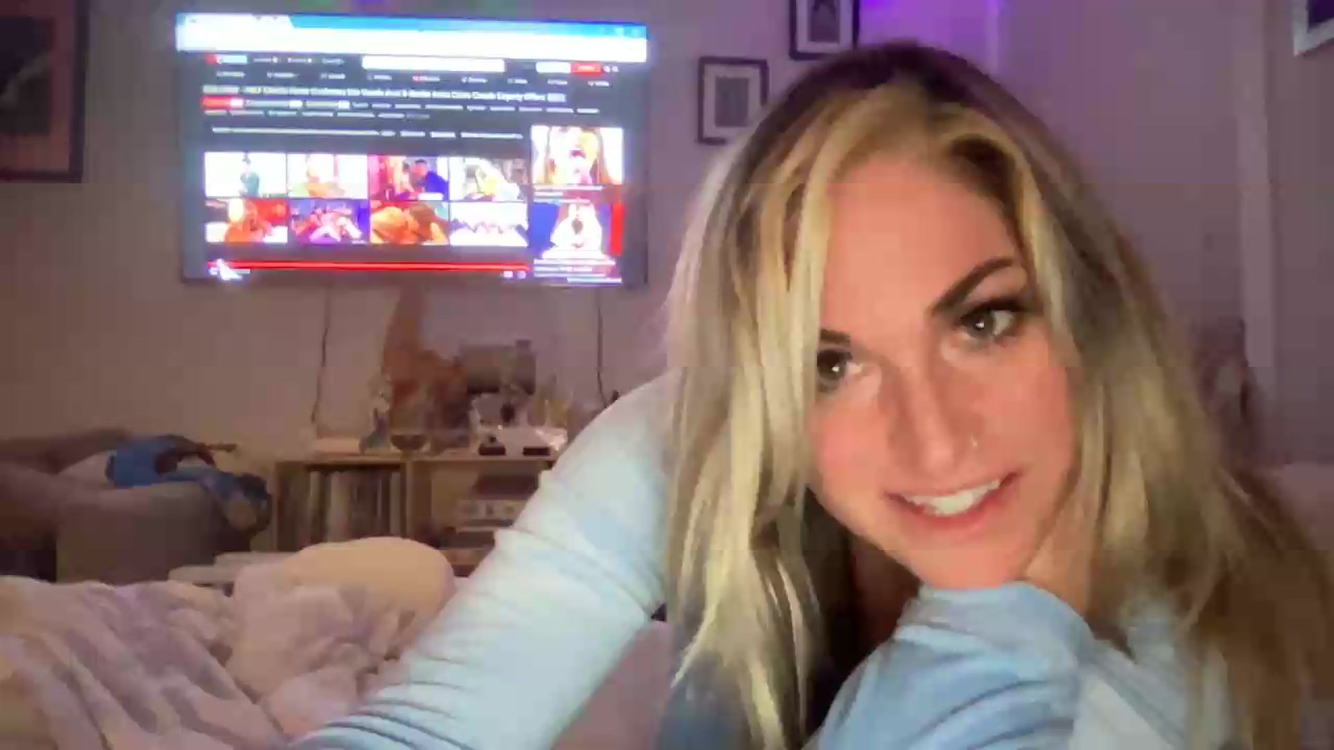 Gallery image thumbnail from Kennyxo's myfreecams stream on, 08/06/2026, 08:14 image 17 of 20