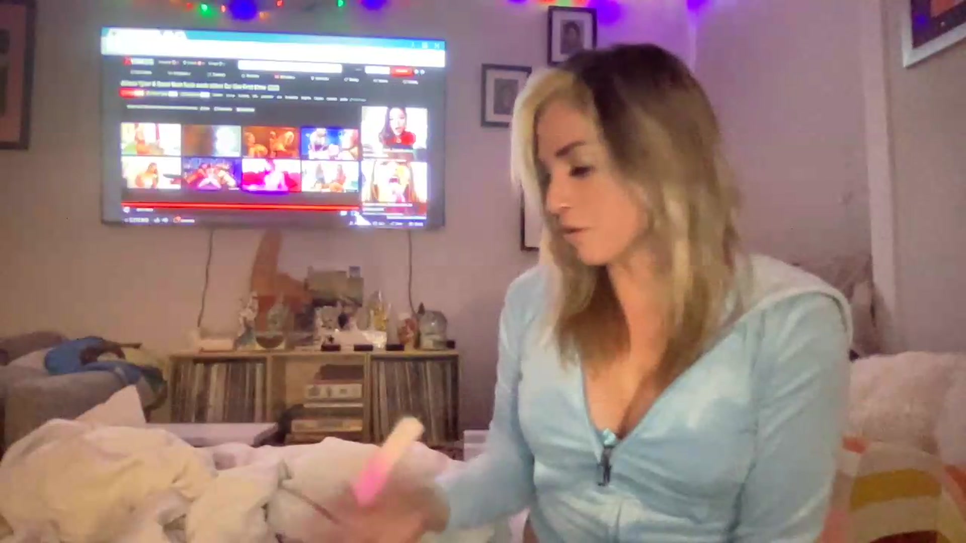 Gallery image thumbnail from Kennyxo's myfreecams stream on, 08/06/2026, 08:14 image 6 of 20