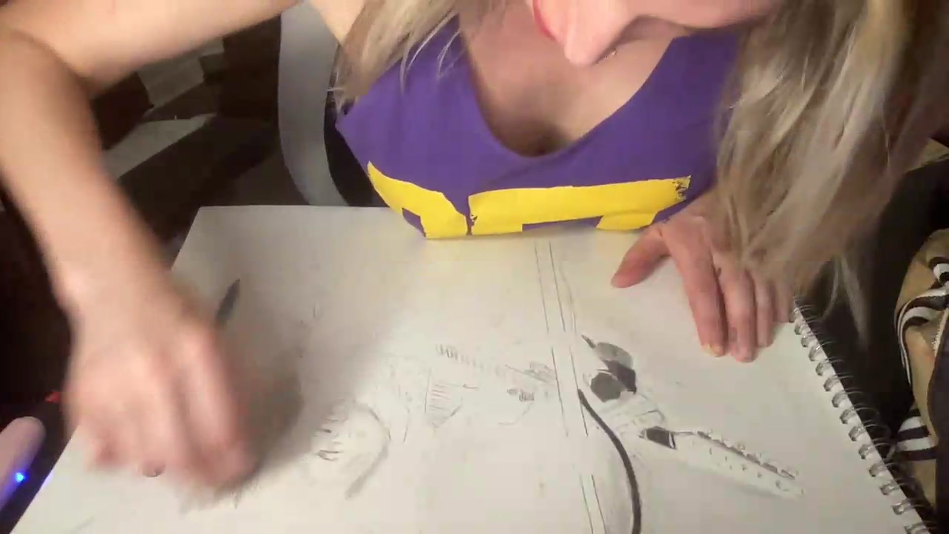 Gallery image thumbnail from Kennyxo's myfreecams stream on, 08/12/2026, 07:00 image 6 of 20