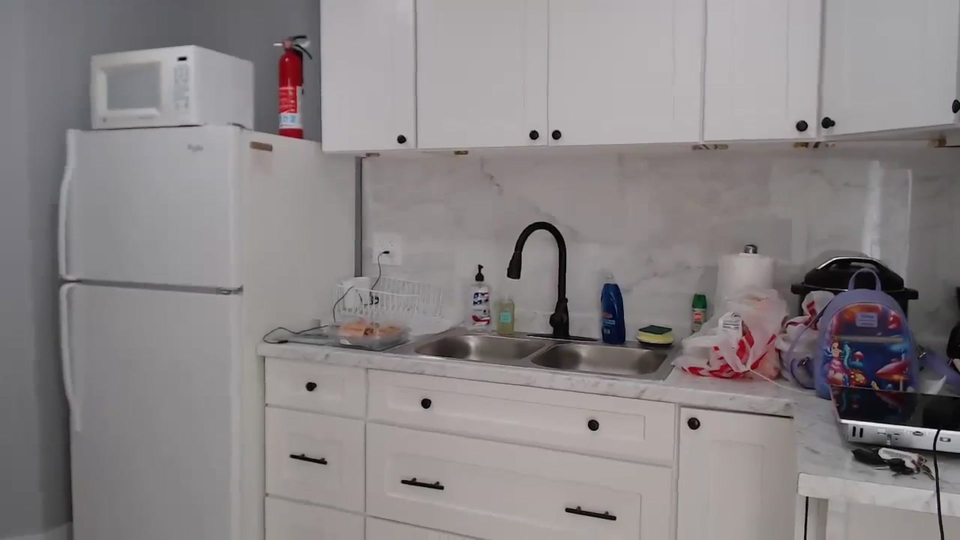 Gallery image thumbnail from KenzieCams's myfreecams stream on, 10/07/2023, 17:57 image 3 of 20