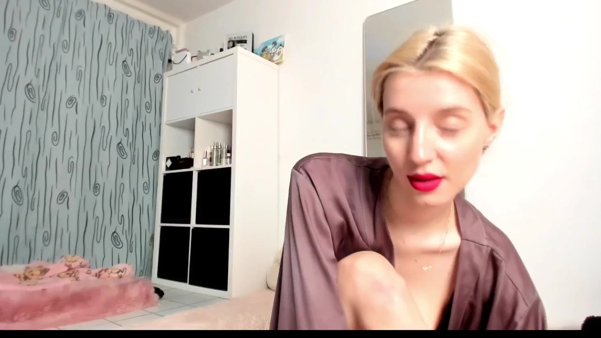 Gallery image thumbnail from KenzieDawton's myfreecams stream on, 04/20/2025, 07:36 image 20 of 20