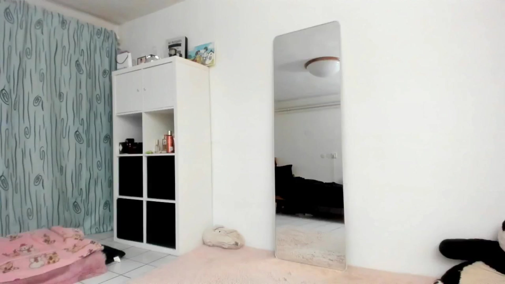 Gallery image thumbnail from KenzieDawton's myfreecams stream on, 04/22/2026, 17:10 image 4 of 20