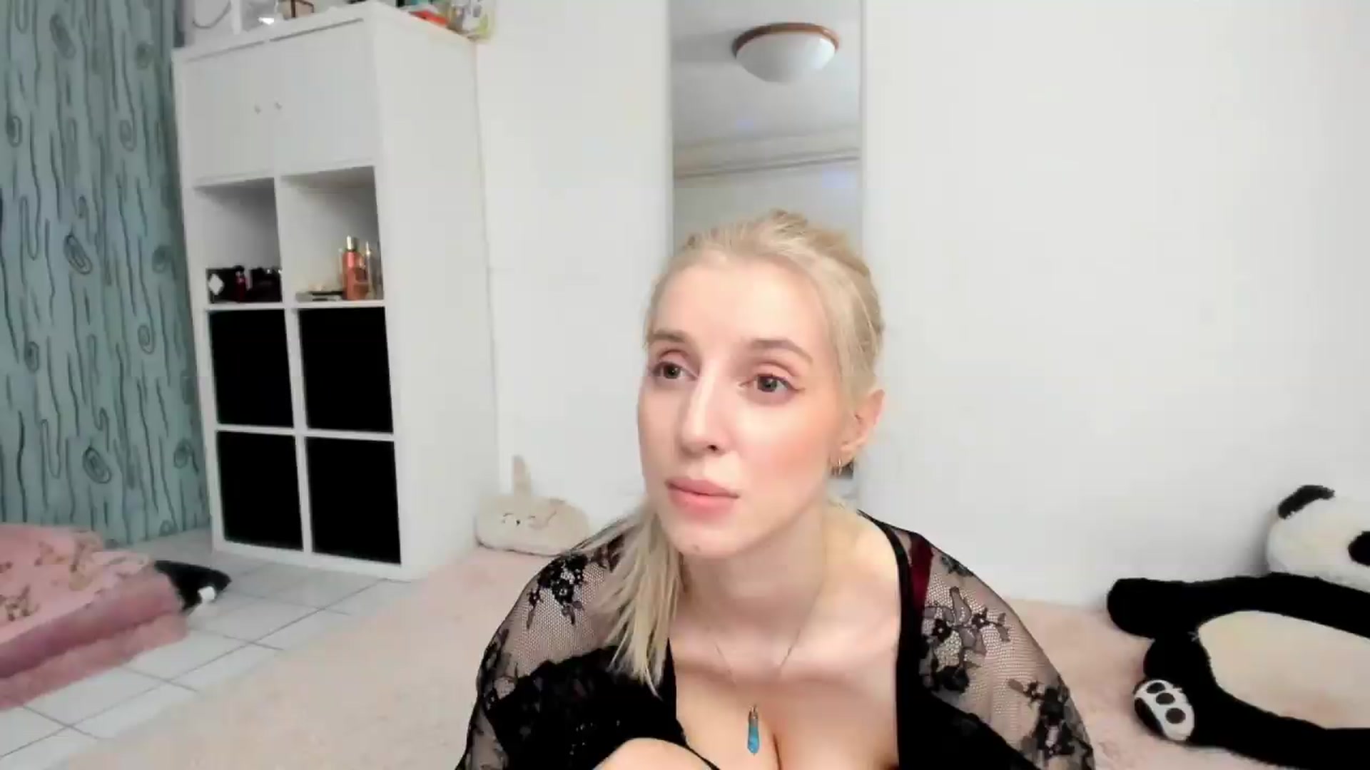 Gallery image thumbnail from KenzieDawton's myfreecams stream on, 06/14/2026, 13:33 image 20 of 20
