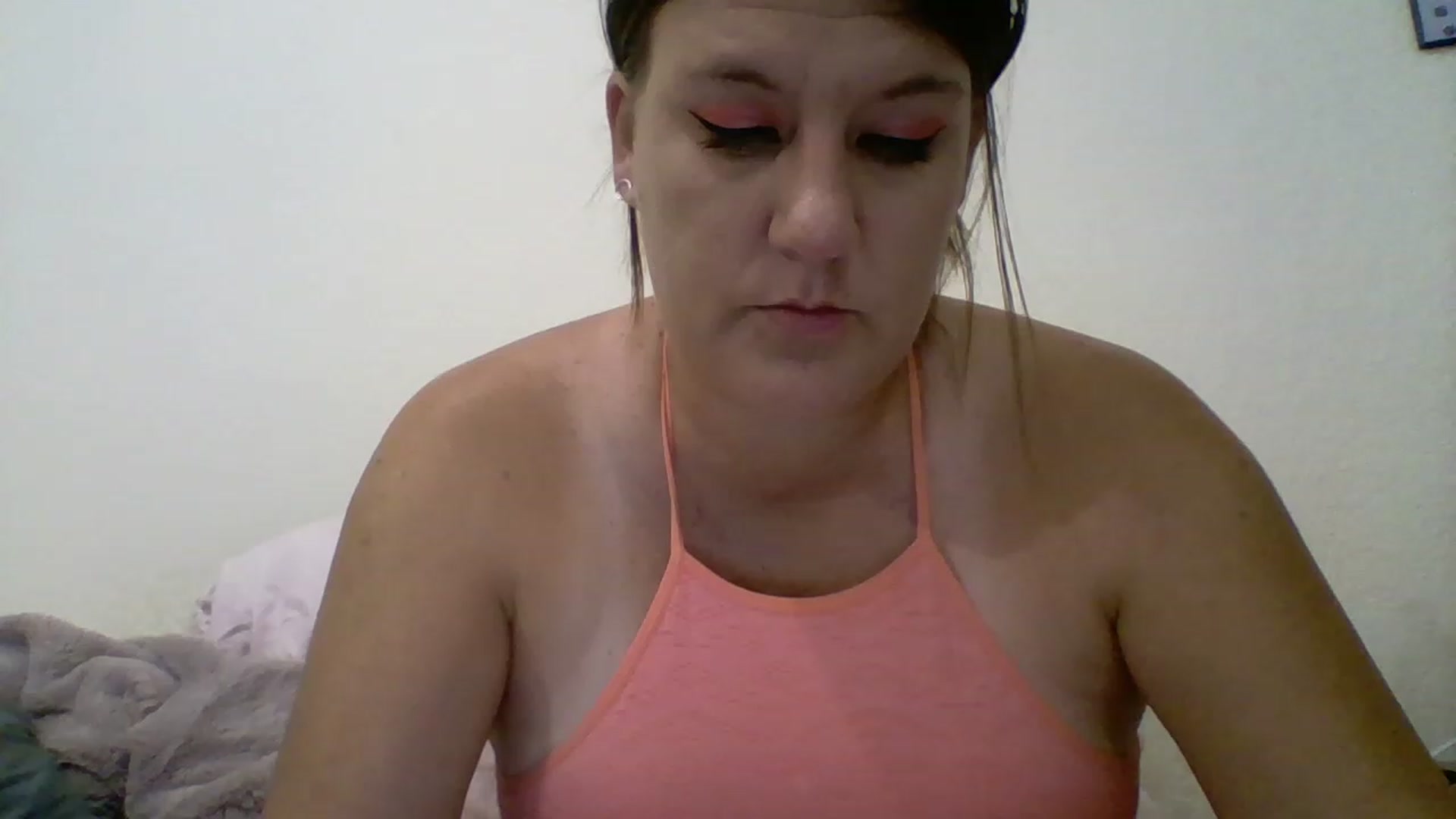 Gallery image thumbnail from Kenzie_leigh's myfreecams stream on, 12/09/2022, 21:41 image 2 of 20