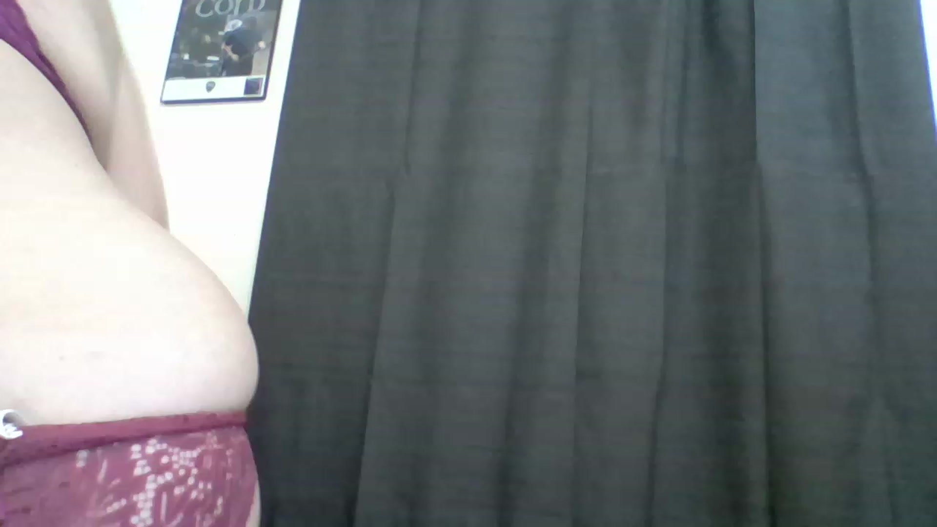 Gallery image thumbnail from Kenzie_leigh's myfreecams stream on, 12/10/2022, 22:14 image 16 of 20