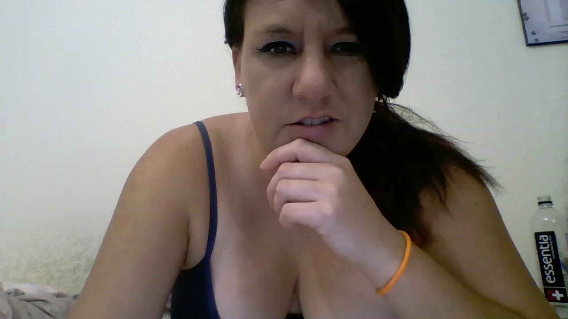 Gallery image thumbnail from Kenzie_leigh's myfreecams stream on, 12/12/2022, 19:34 image 1 of 20