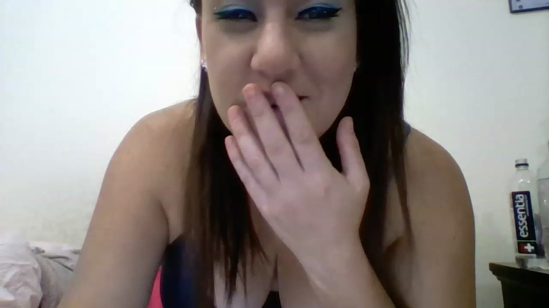 Gallery image thumbnail from Kenzie_leigh's myfreecams stream on, 12/12/2022, 19:34 image 17 of 20