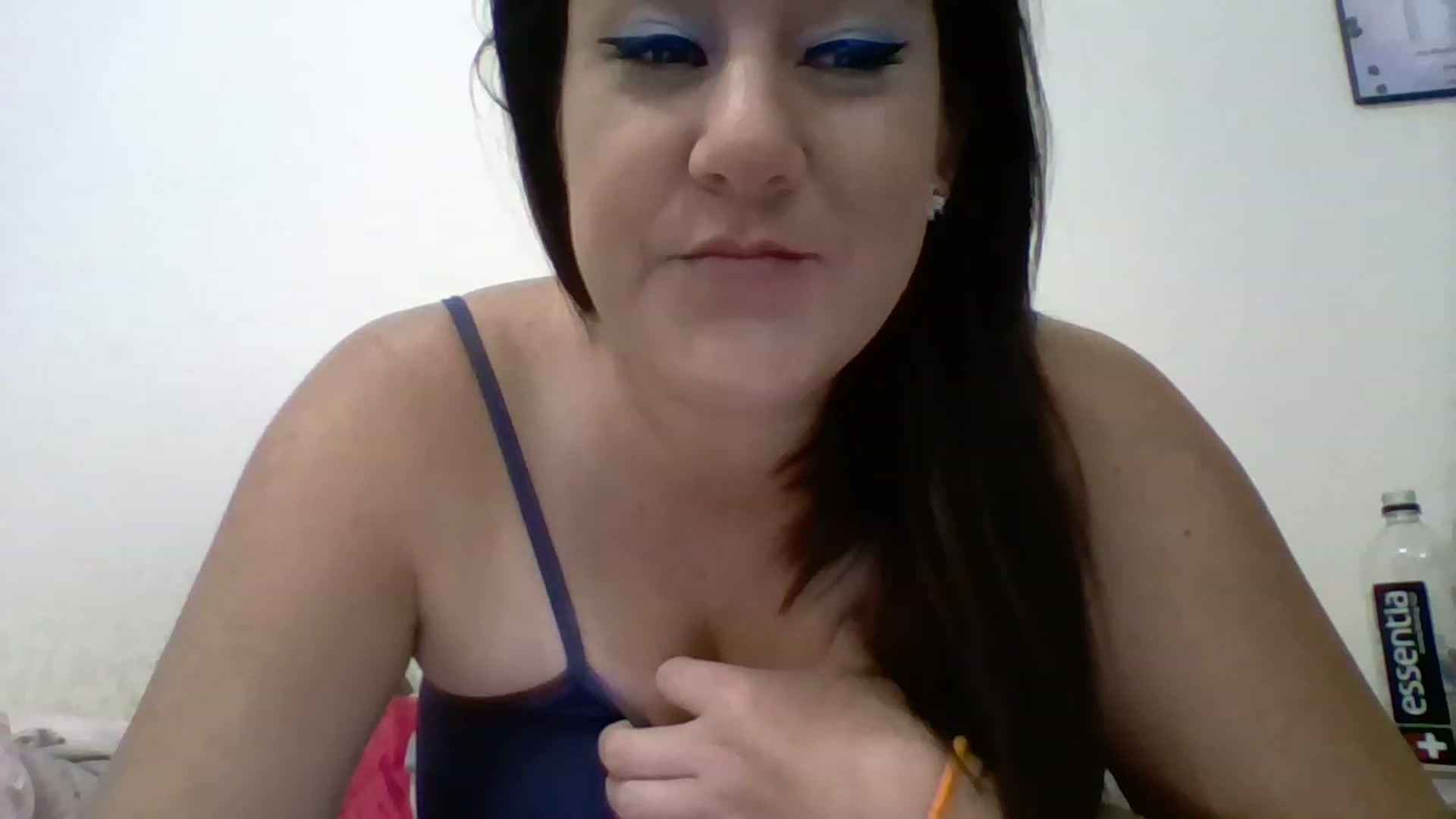 Gallery image thumbnail from Kenzie_leigh's myfreecams stream on, 12/12/2022, 19:34 image 3 of 20