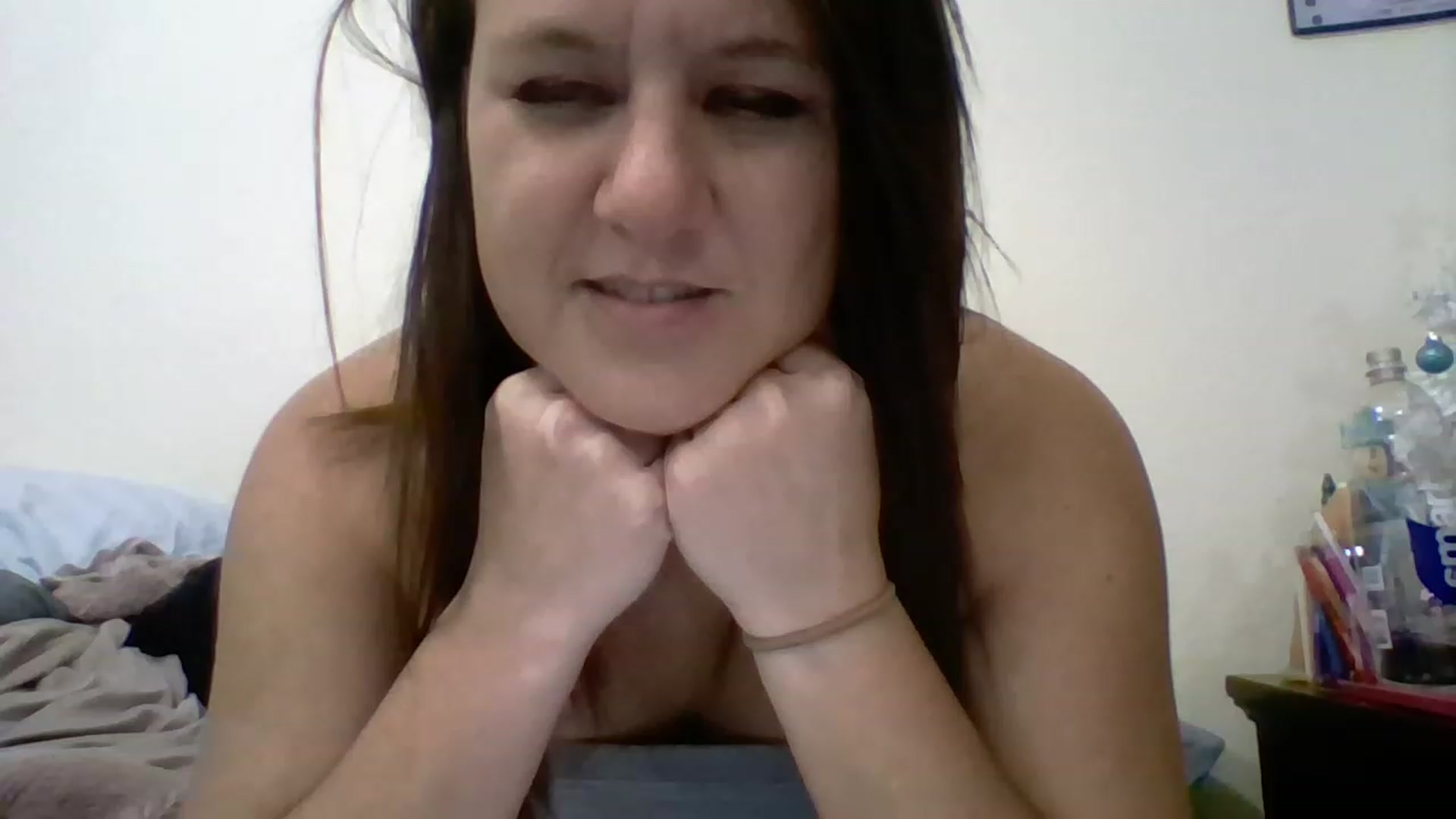 Gallery image thumbnail from Kenzie_leigh's myfreecams stream on, 12/19/2022, 23:15 image 15 of 20