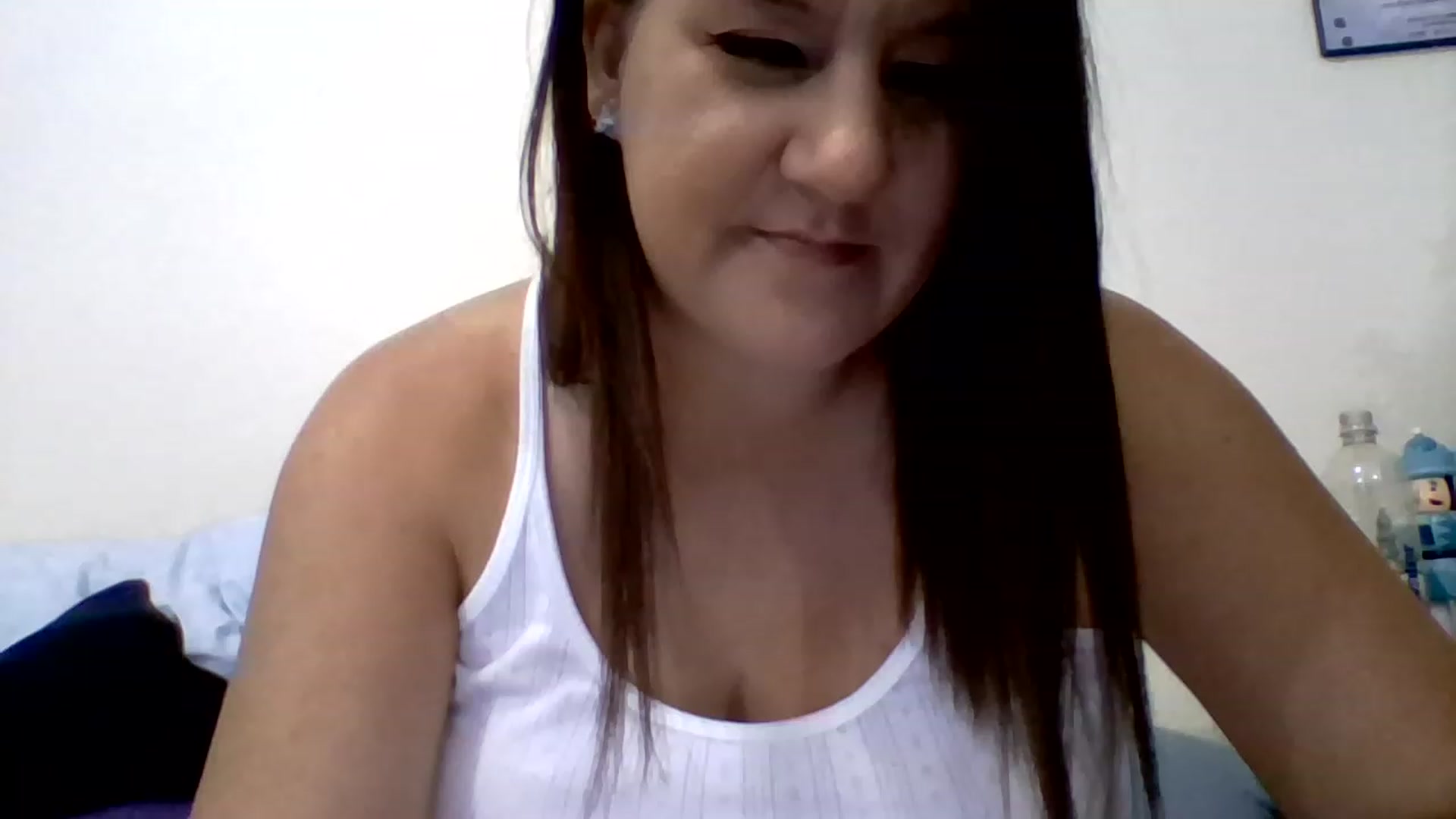 Gallery image thumbnail from Kenzie_leigh's myfreecams stream on, 12/20/2022, 18:33 image 11 of 20