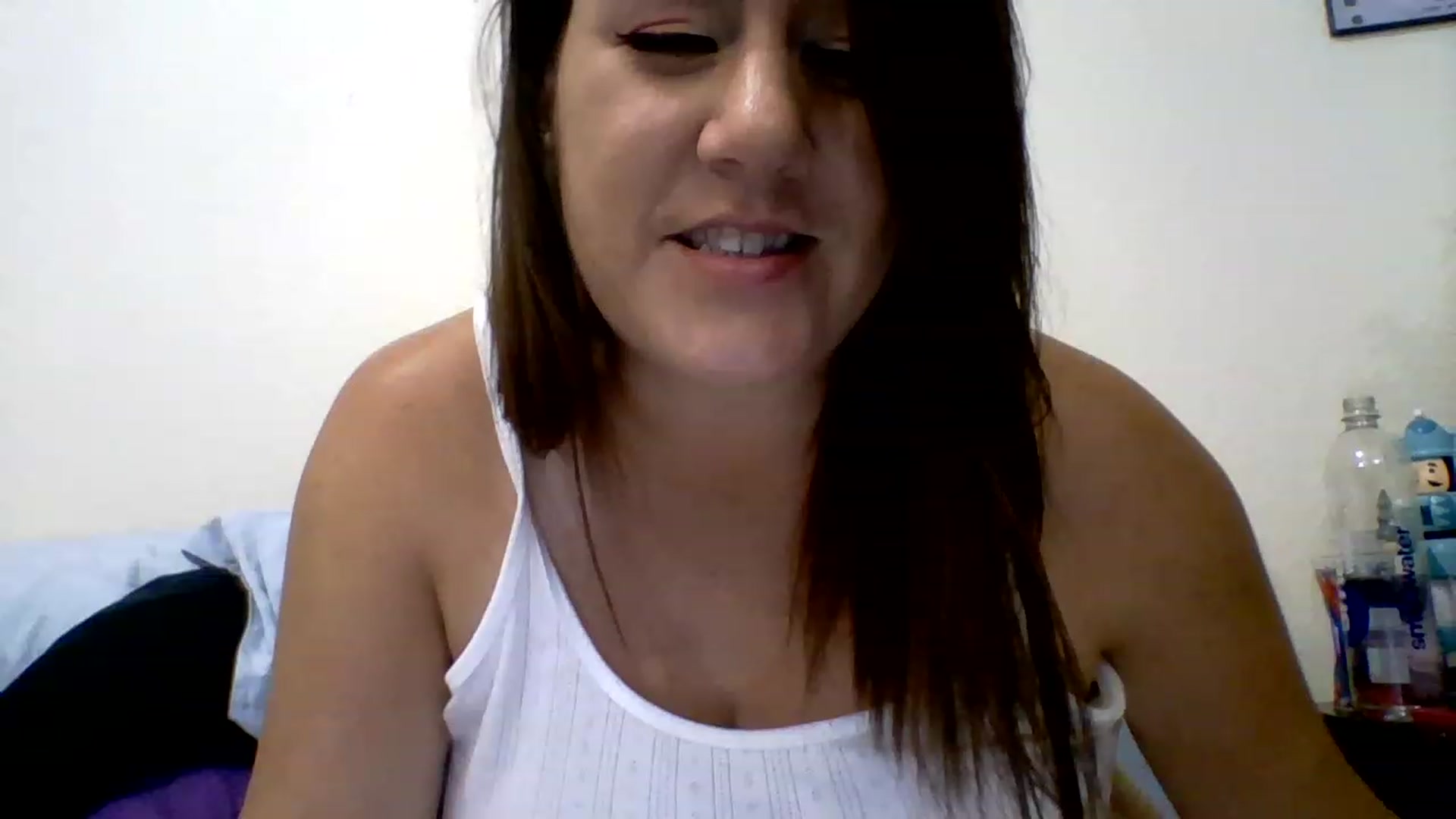 Gallery image thumbnail from Kenzie_leigh's myfreecams stream on, 12/20/2022, 19:03 image 20 of 20