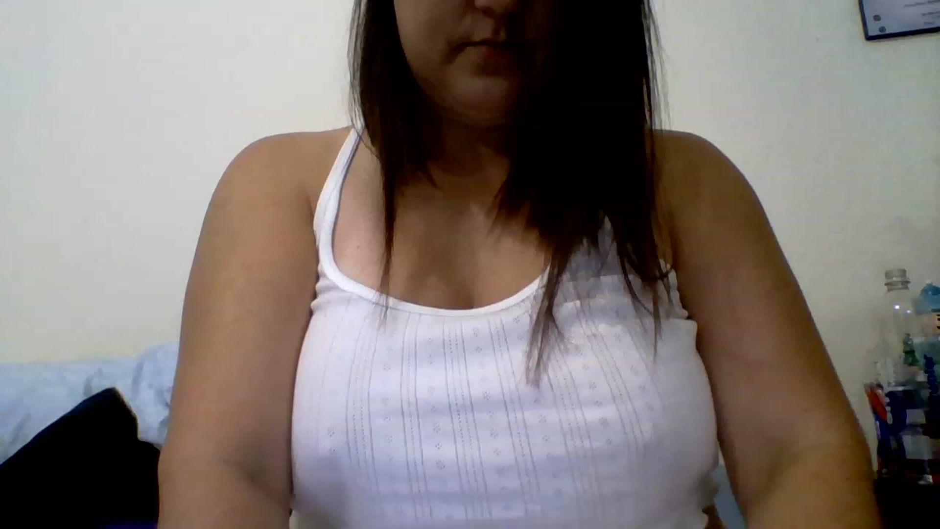 Gallery image thumbnail from Kenzie_leigh's myfreecams stream on, 12/20/2022, 19:03 image 2 of 20