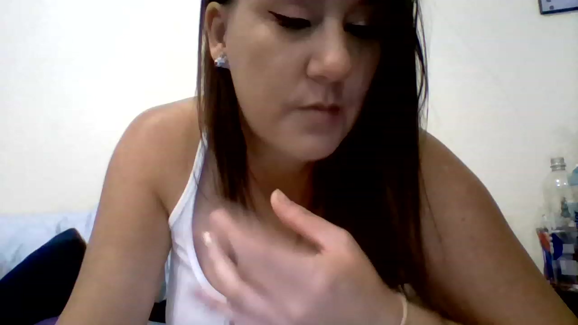 Gallery image thumbnail from Kenzie_leigh's myfreecams stream on, 12/20/2022, 19:03 image 1 of 20