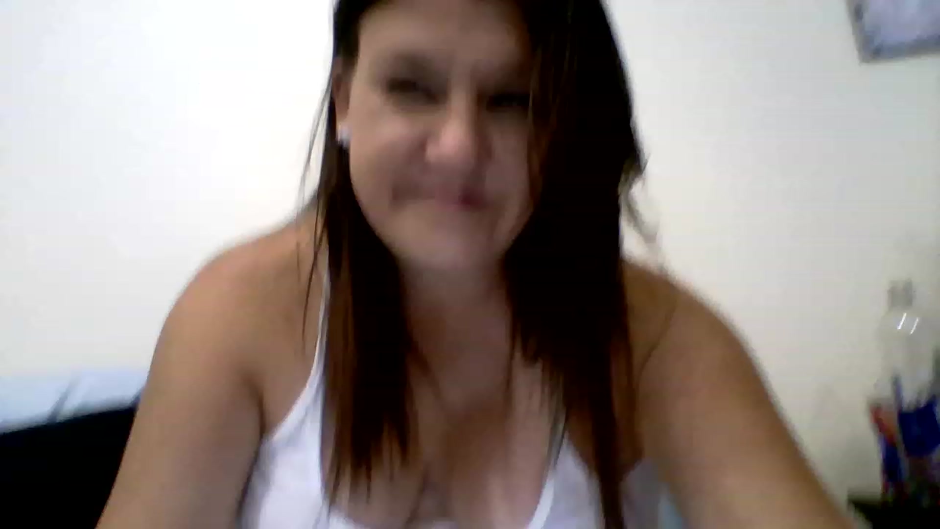Gallery image thumbnail from Kenzie_leigh's myfreecams stream on, 12/20/2022, 22:08 image 18 of 20