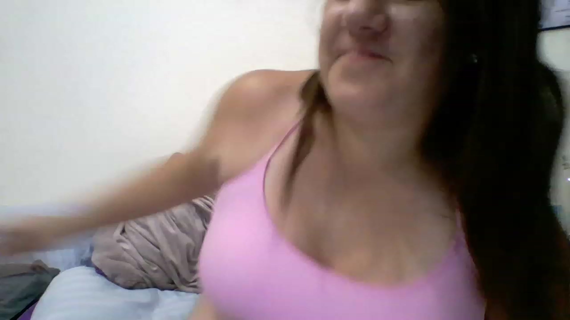 Gallery image thumbnail from Kenzie_leigh's myfreecams stream on, 12/21/2022, 20:41 image 9 of 20