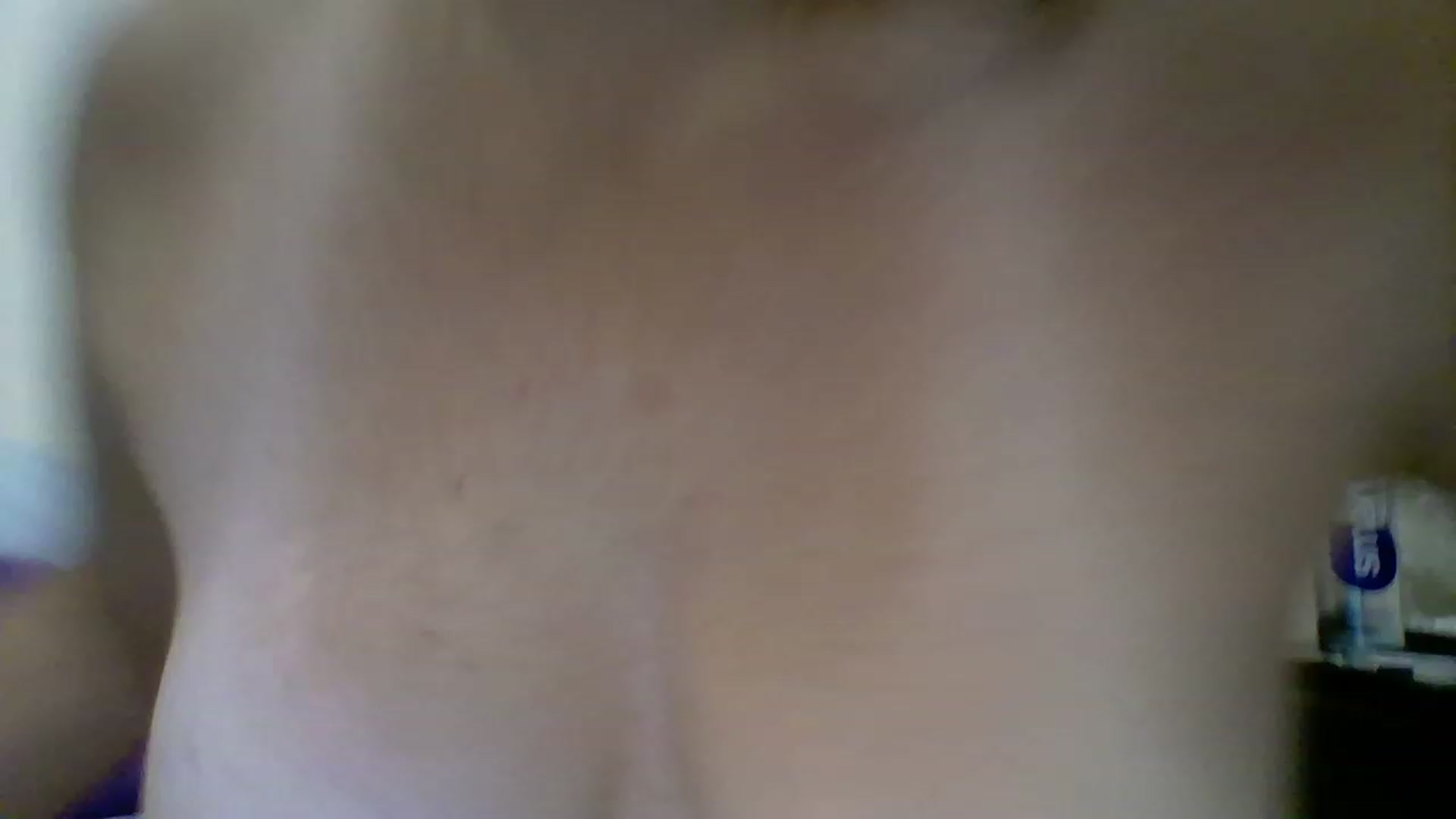 Gallery image thumbnail from Kenzie_leigh's myfreecams stream on, 12/27/2022, 20:57 image 14 of 20