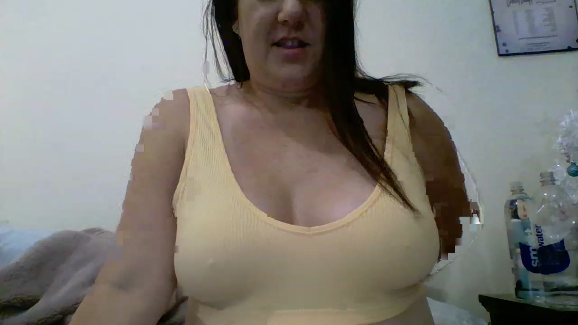 Gallery image thumbnail from Kenzie_leigh's myfreecams stream on, 12/28/2022, 20:33 image 20 of 20