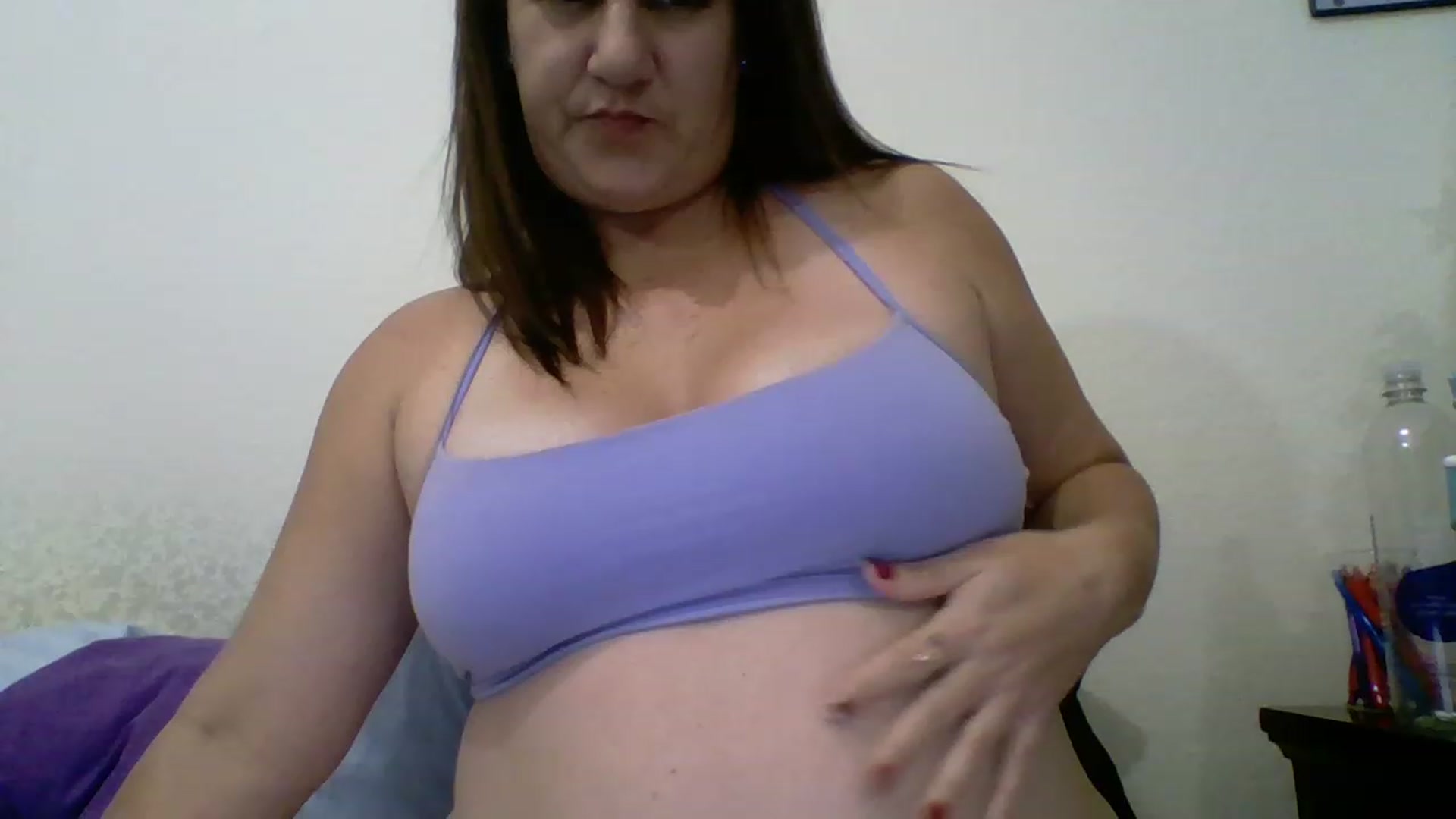 Gallery image thumbnail from Kenzie_leigh's myfreecams stream on, 12/29/2022, 21:54 image 14 of 20