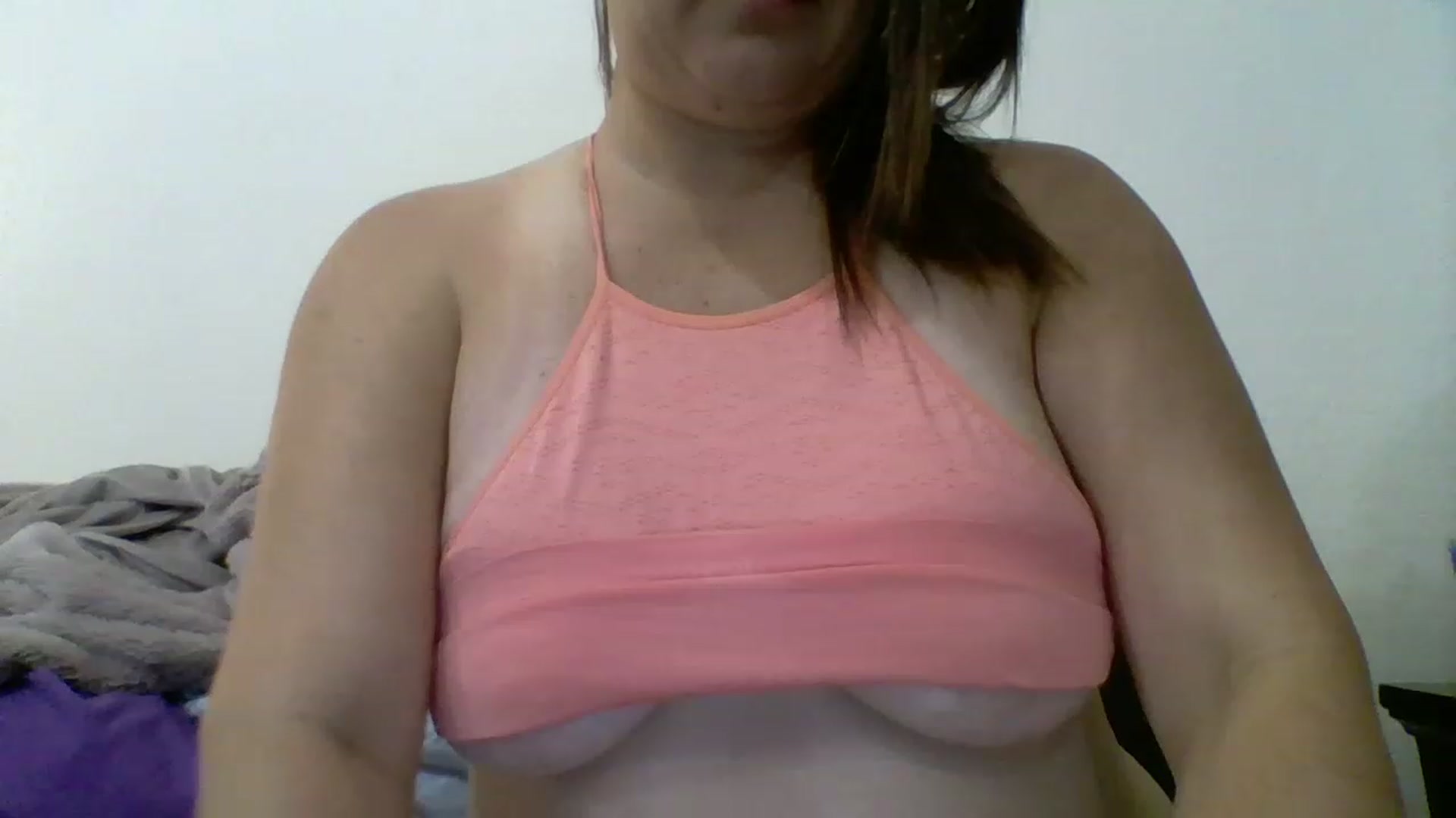 Gallery image thumbnail from Kenzie_leigh's myfreecams stream on, 12/30/2022, 20:01 image 17 of 20