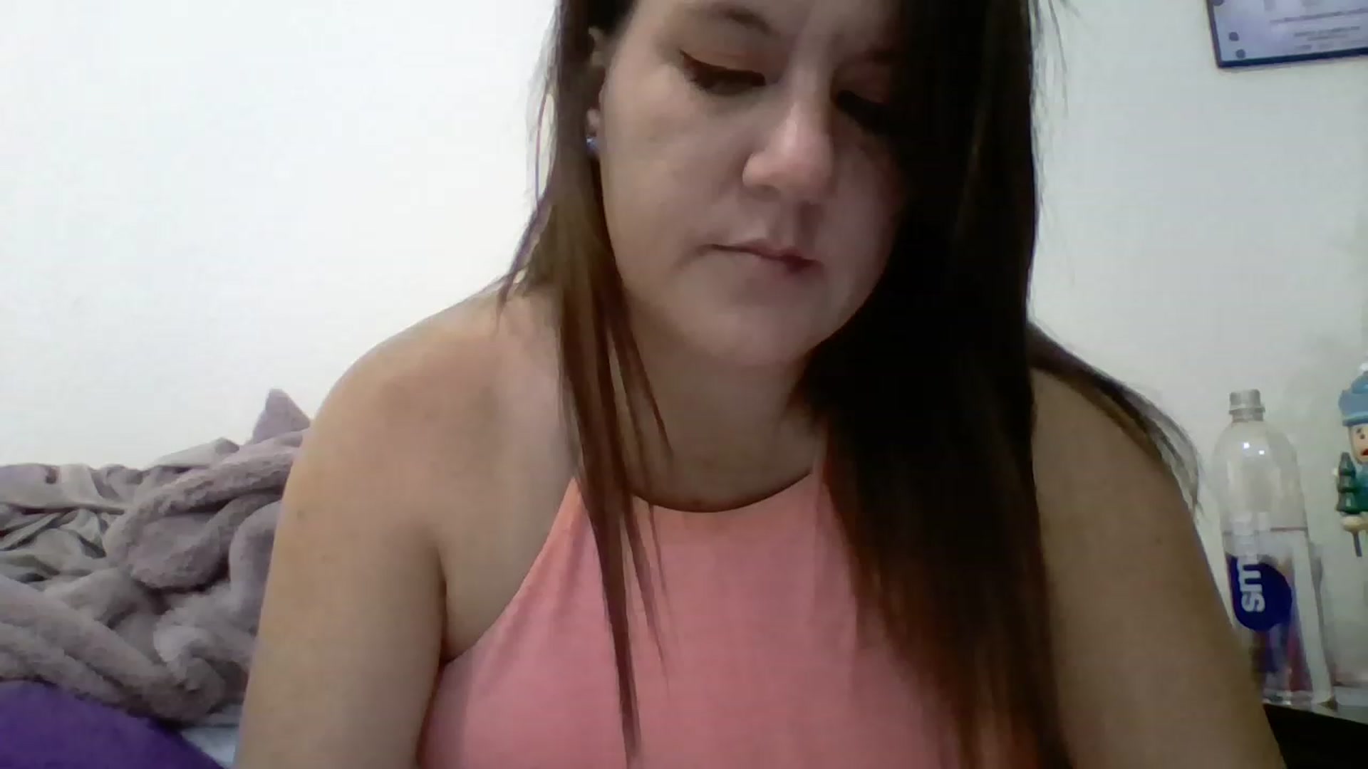 Gallery image thumbnail from Kenzie_leigh's myfreecams stream on, 12/30/2022, 20:55 image 15 of 20