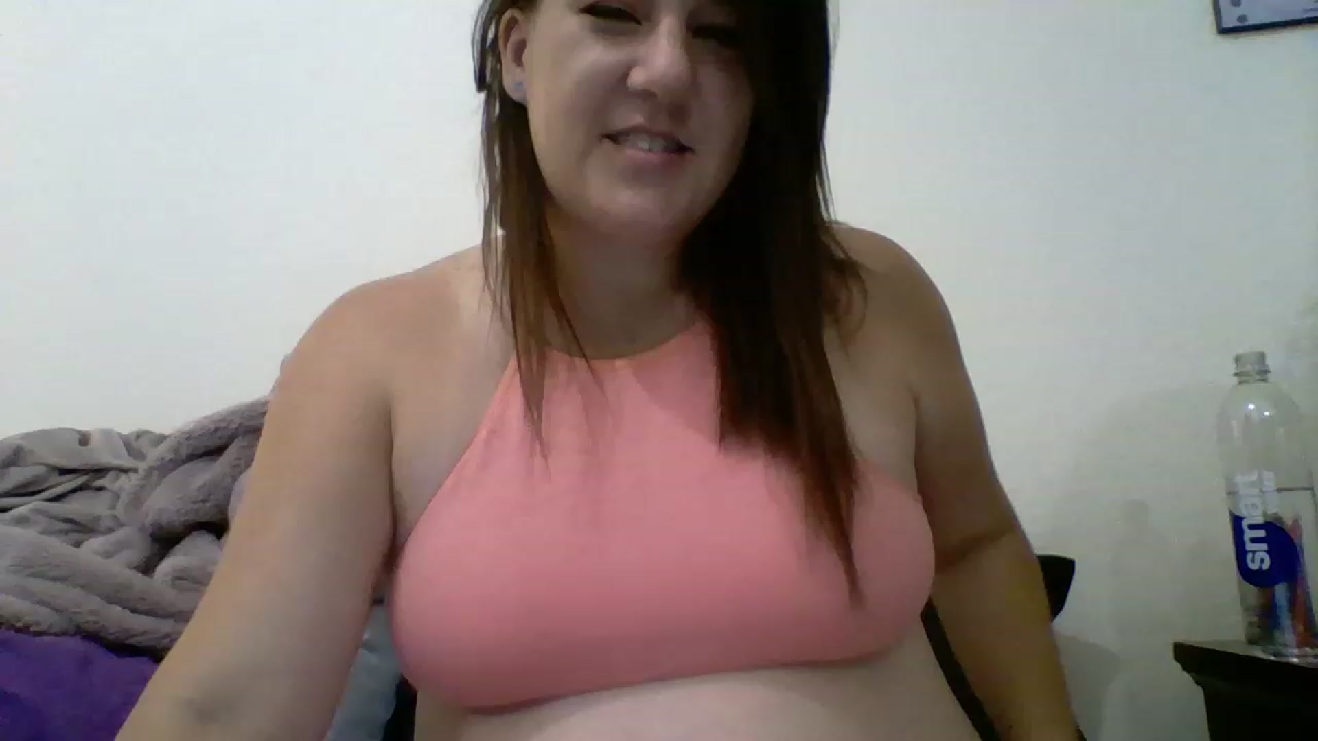 Gallery image thumbnail from Kenzie_leigh's myfreecams stream on, 12/30/2022, 20:55 image 11 of 20