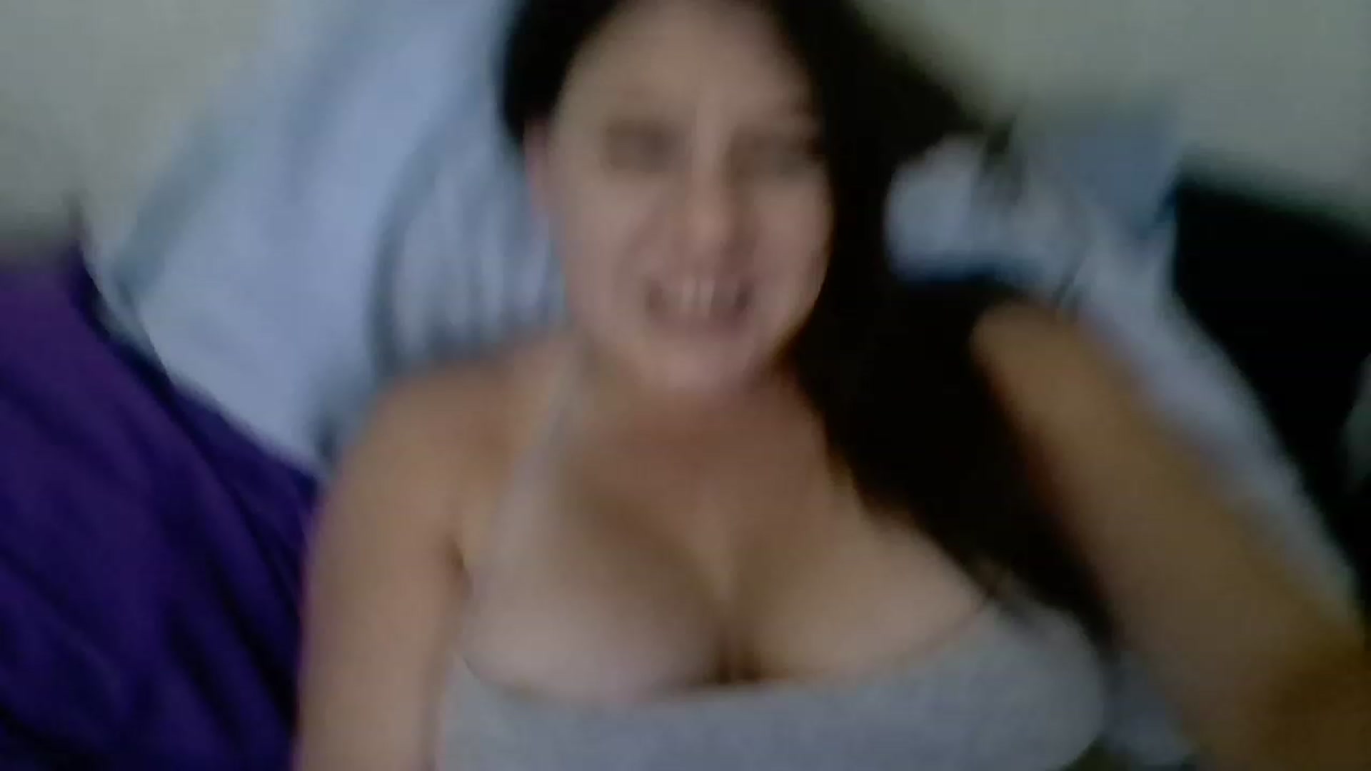 Gallery image thumbnail from Kenzie_leigh's myfreecams stream on, 12/31/2022, 20:24 image 3 of 20