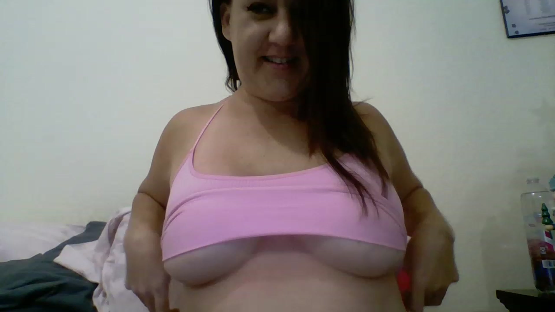 Gallery image thumbnail from Kenzie_leigh's myfreecams stream on, 01/03/2023, 19:57 image 15 of 20