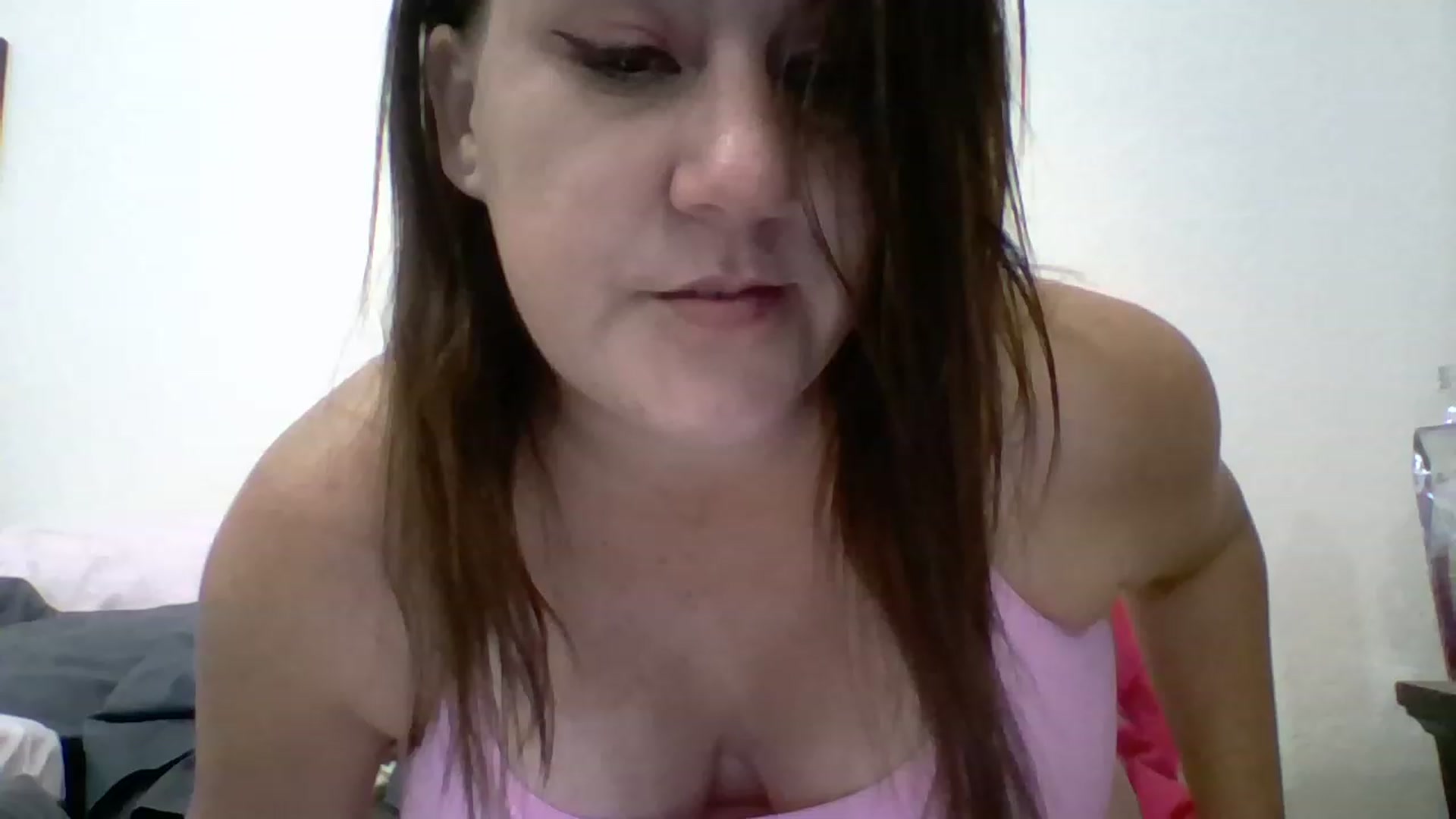 Gallery image thumbnail from Kenzie_leigh's myfreecams stream on, 01/03/2023, 21:55 image 7 of 20