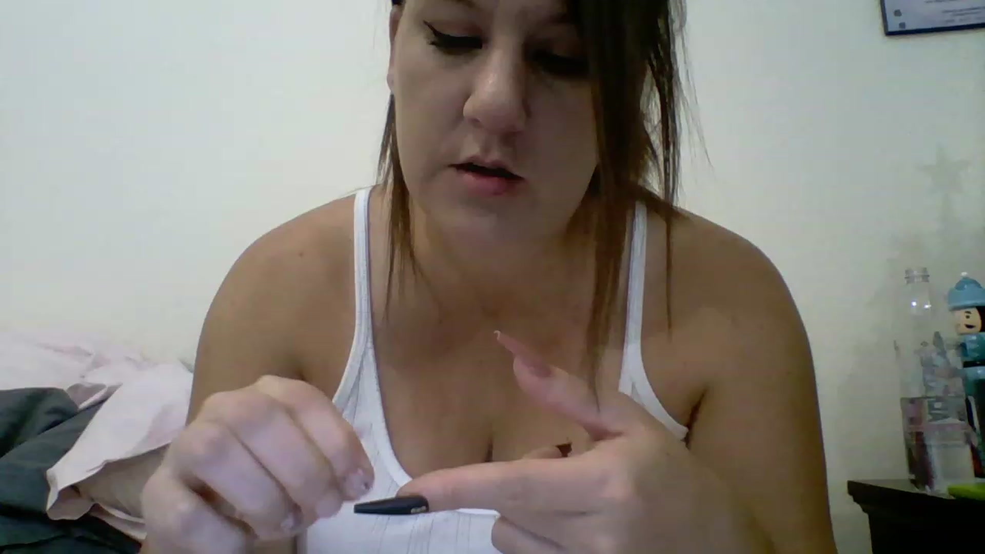 Gallery image thumbnail from Kenzie_leigh's myfreecams stream on, 01/04/2023, 18:19 image 17 of 20