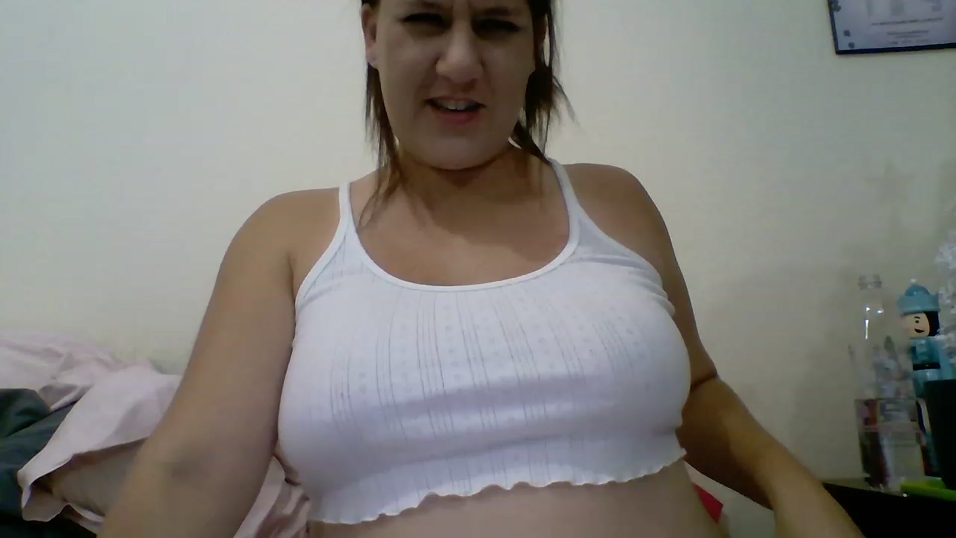 Gallery image thumbnail from Kenzie_leigh's myfreecams stream on, 01/04/2023, 18:19 image 15 of 20