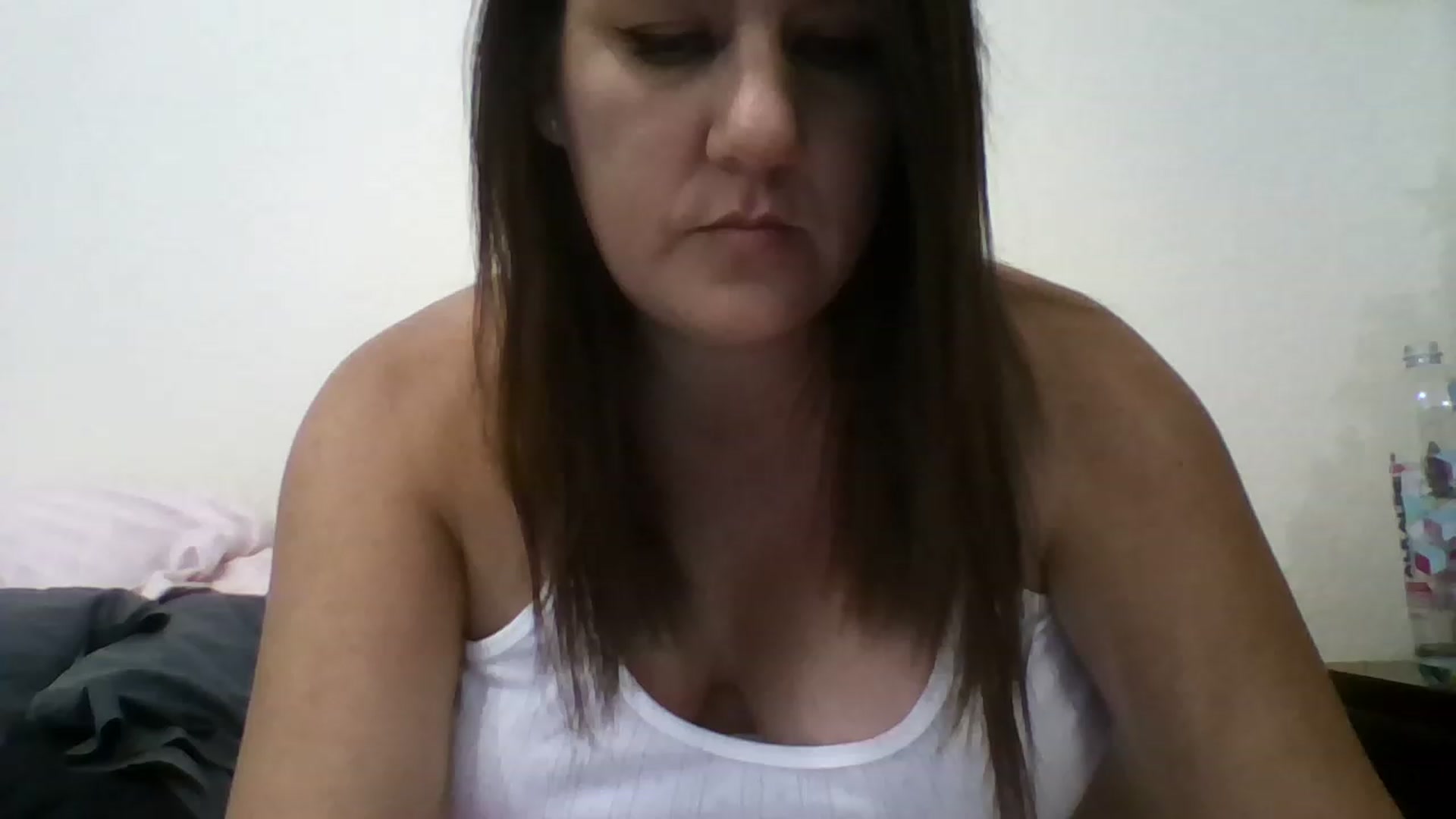 Gallery image thumbnail from Kenzie_leigh's myfreecams stream on, 01/04/2023, 21:15 image 8 of 20