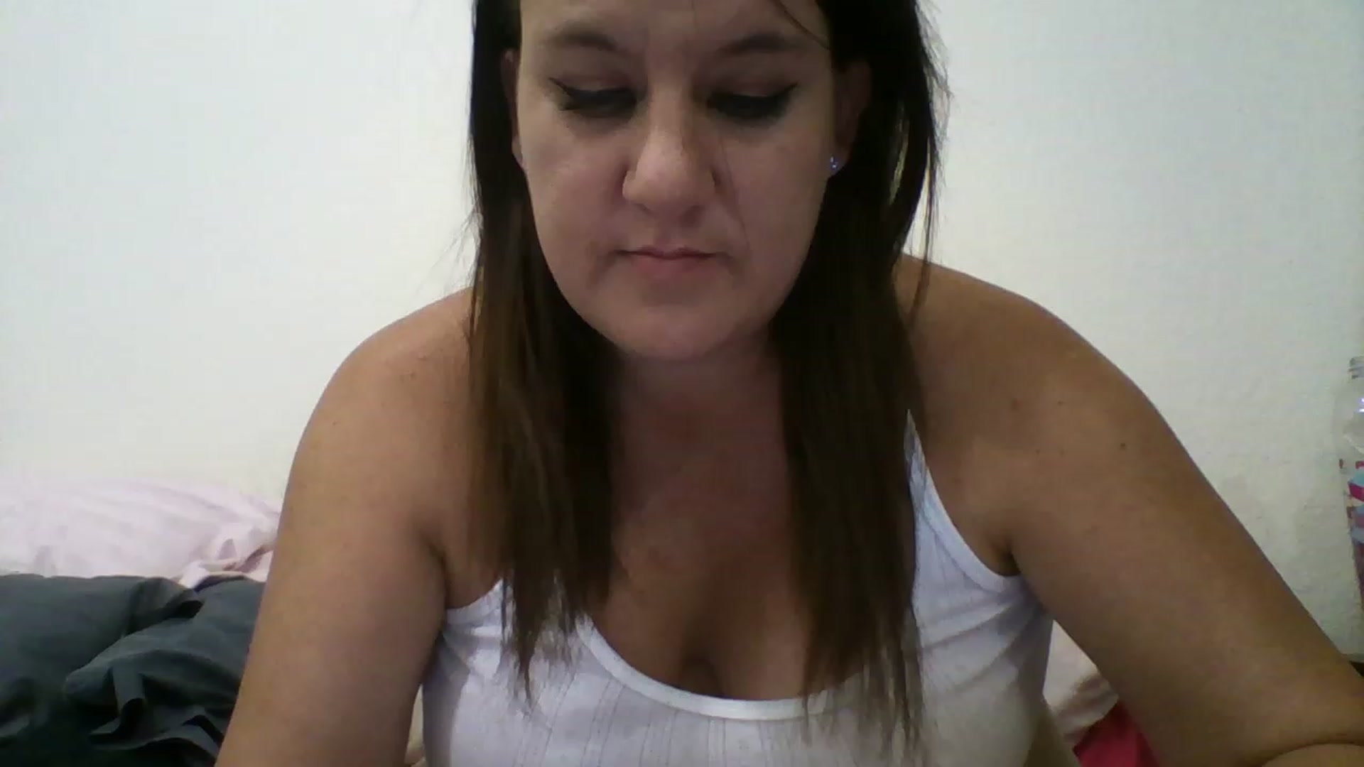 Gallery image thumbnail from Kenzie_leigh's myfreecams stream on, 01/04/2023, 21:15 image 11 of 20