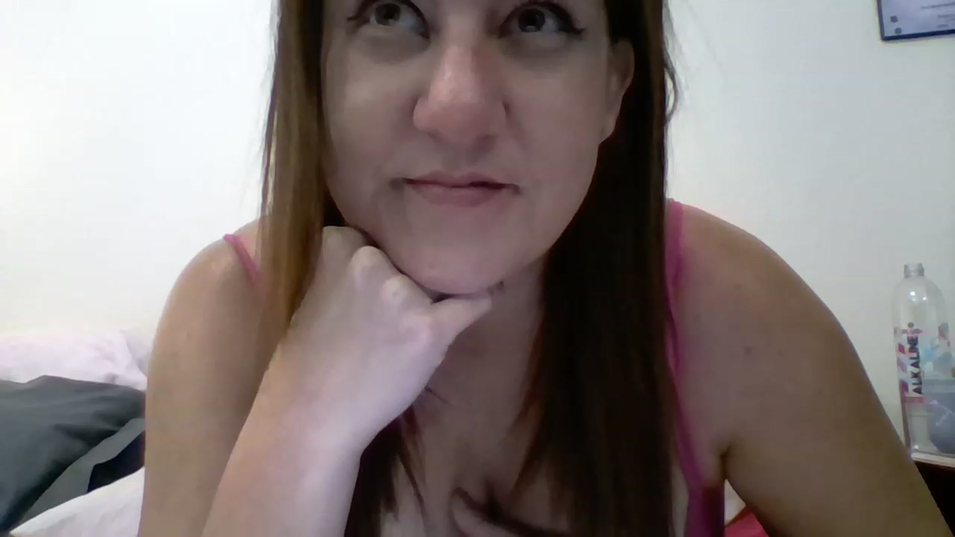 Gallery image thumbnail from Kenzie_leigh's myfreecams stream on, 01/09/2023, 22:15 image 17 of 20
