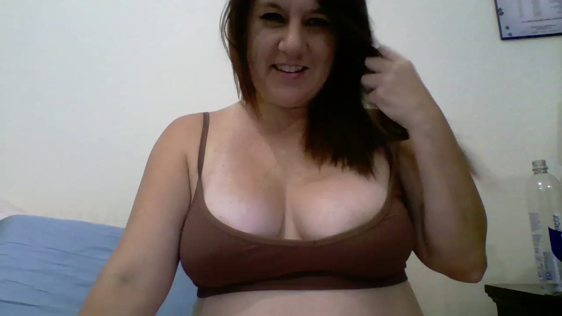 Gallery image thumbnail from Kenzie_leigh's myfreecams stream on, 01/13/2023, 20:54 image 13 of 20